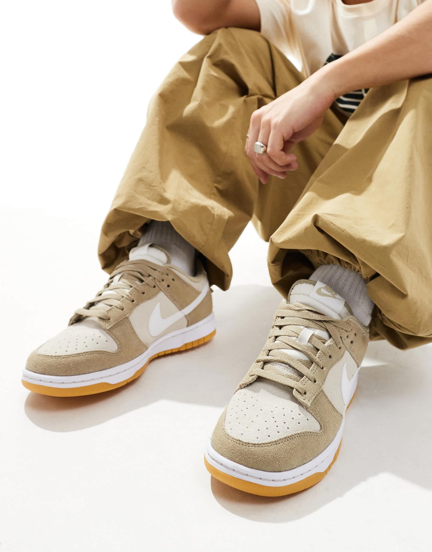 Nike Dunk low trainers in cream and orewood brown - ASOS Sample Sale EU Store