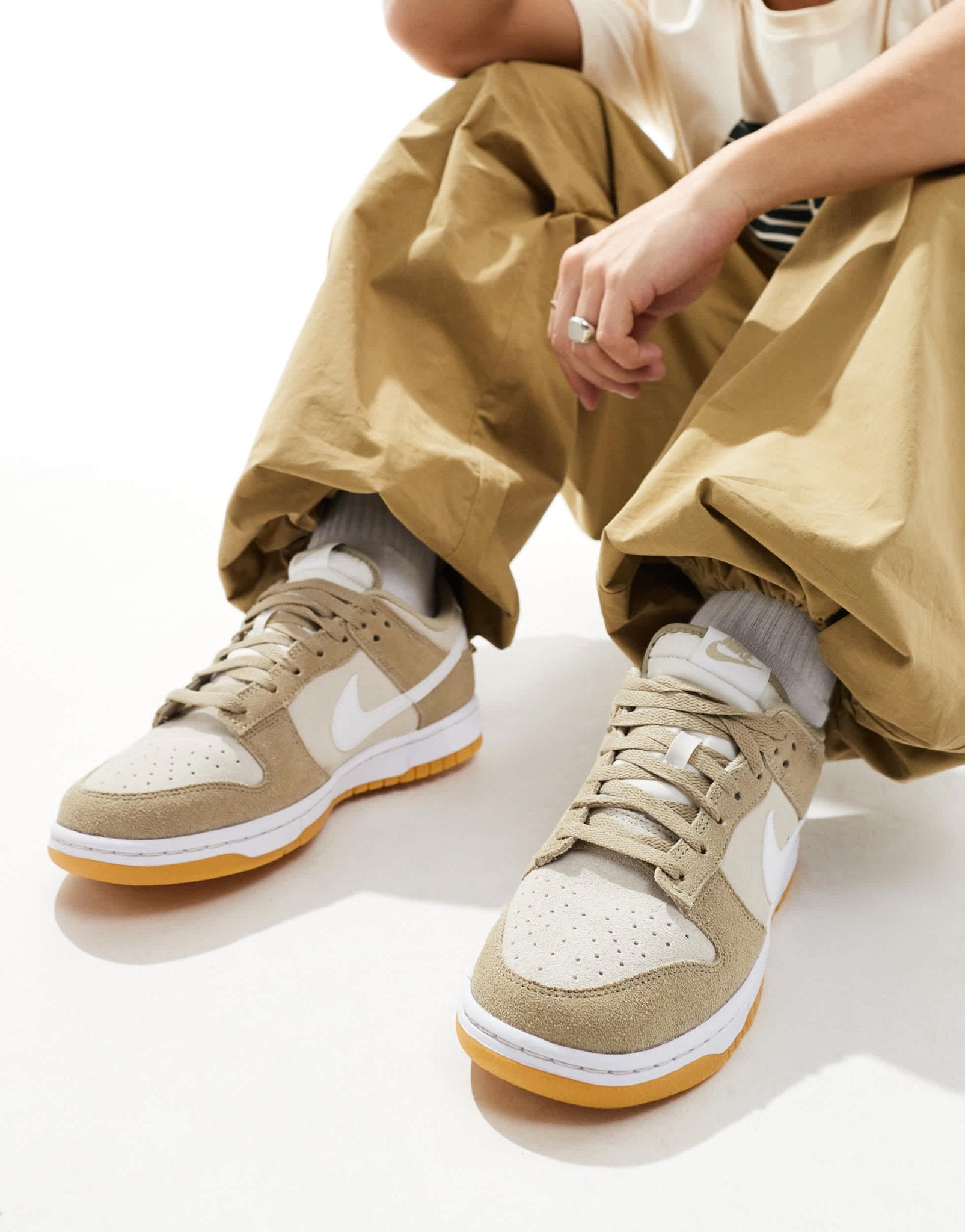 Nike Dunk low trainers in cream and orewood brown - ASOS Sample Sale EU Store
