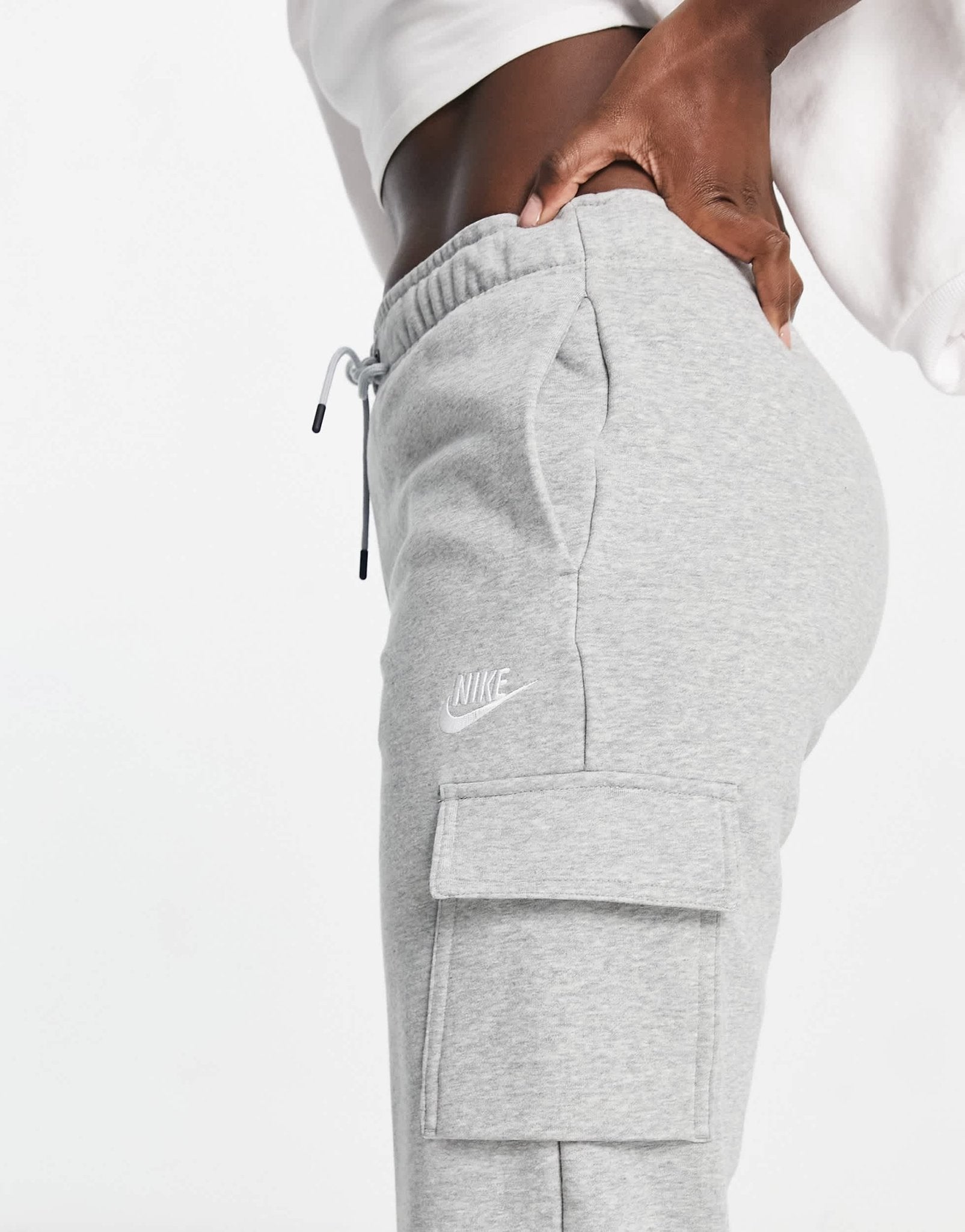 Nike Essentials cuffed cargo sweatpants in grey heather - ASOS Sample Sale EU Store