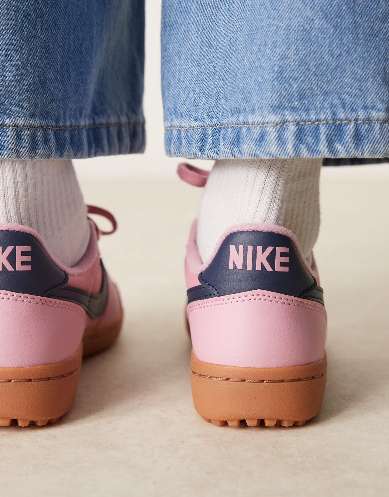 Nike Field General trainers in pink and navy - ASOS Sample Sale EU Store