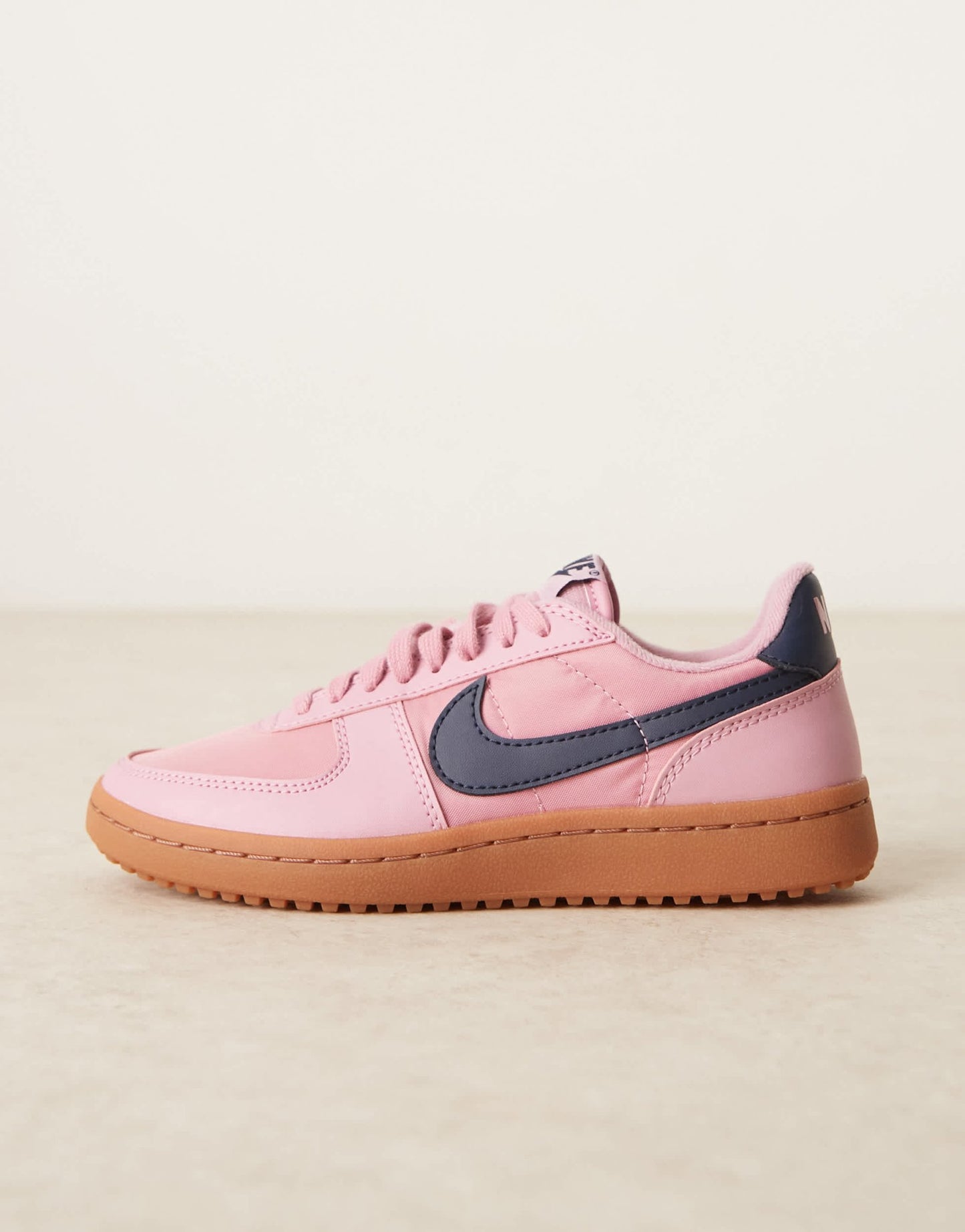 Nike Field General trainers in pink and navy - ASOS Sample Sale EU Store