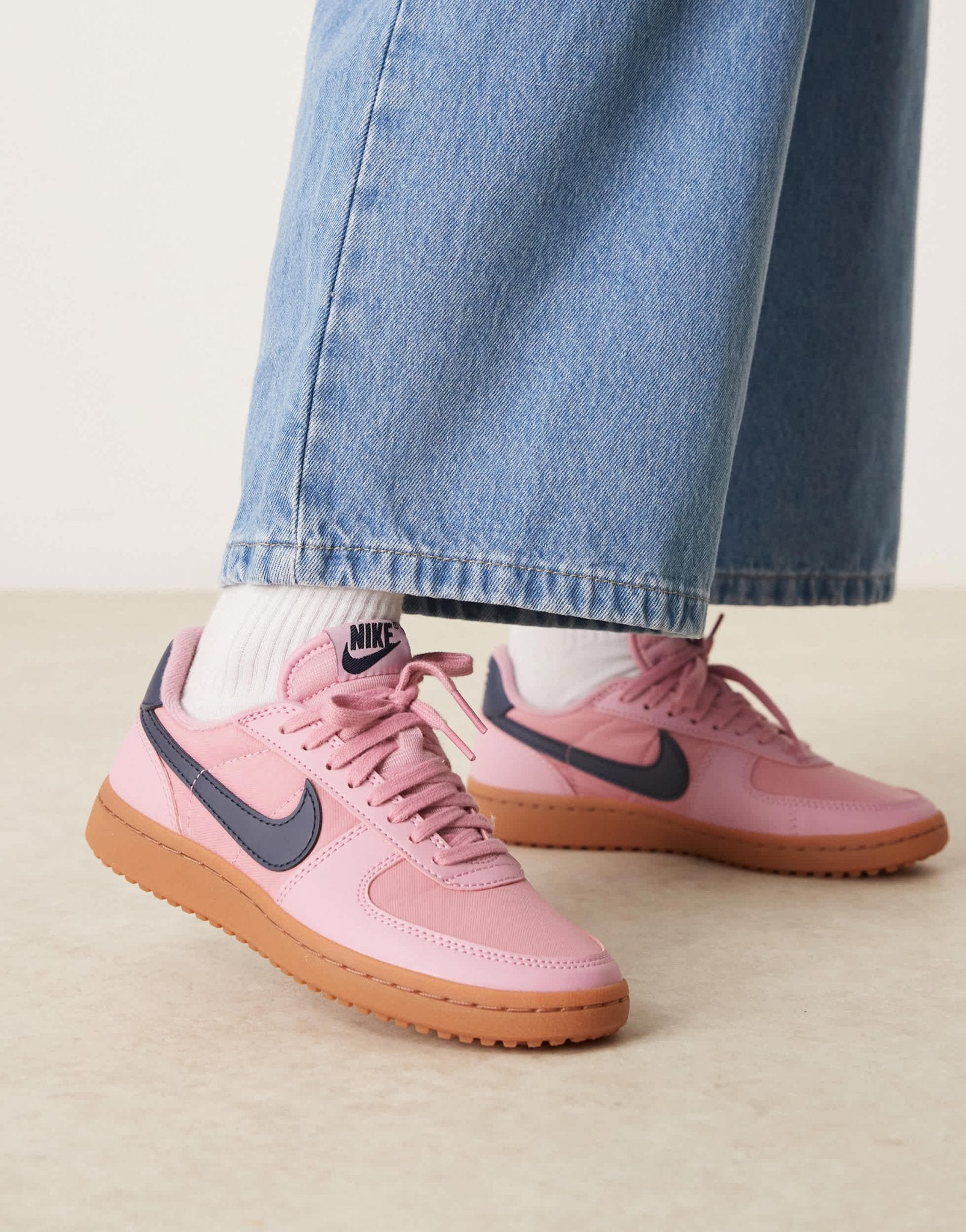 Nike Field General trainers in pink and navy - ASOS Sample Sale EU Store