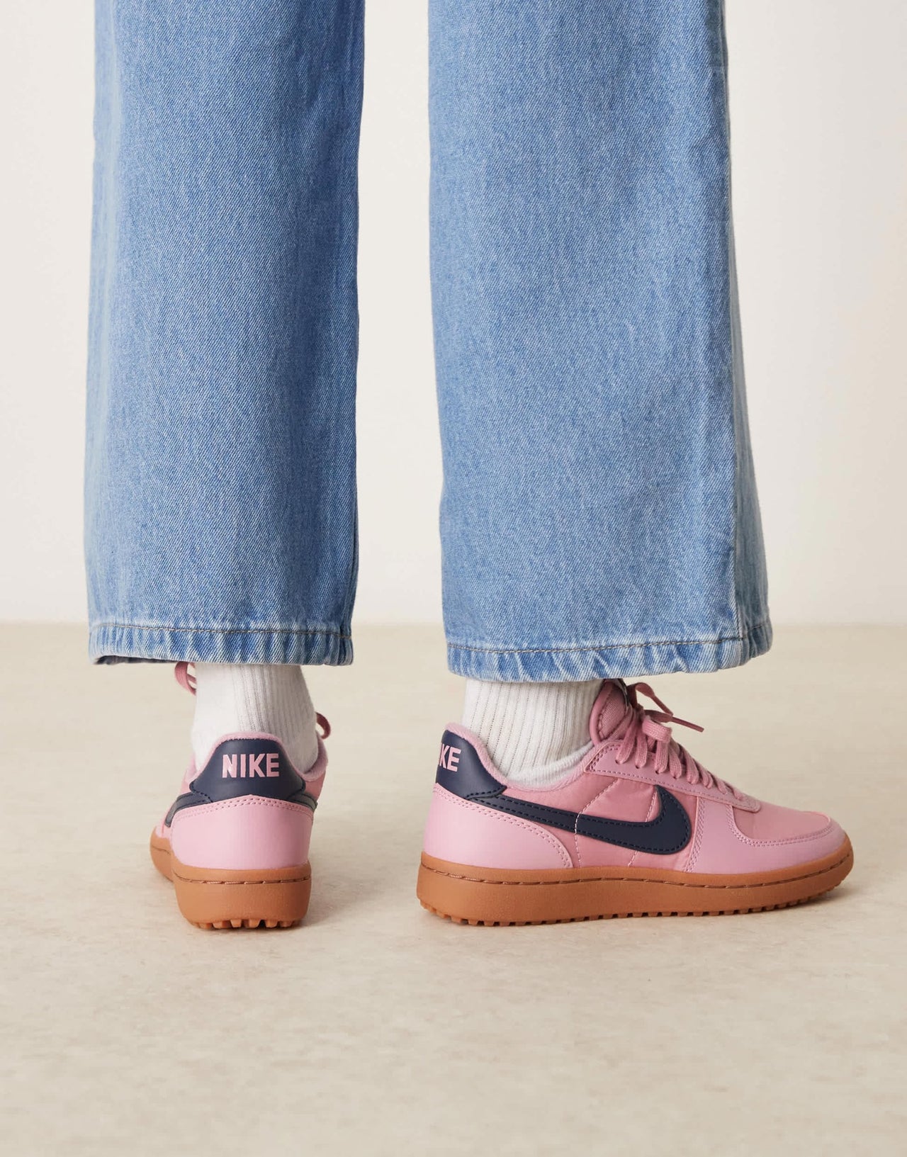 Nike Field General trainers in pink and navy - ASOS Sample Sale EU Store