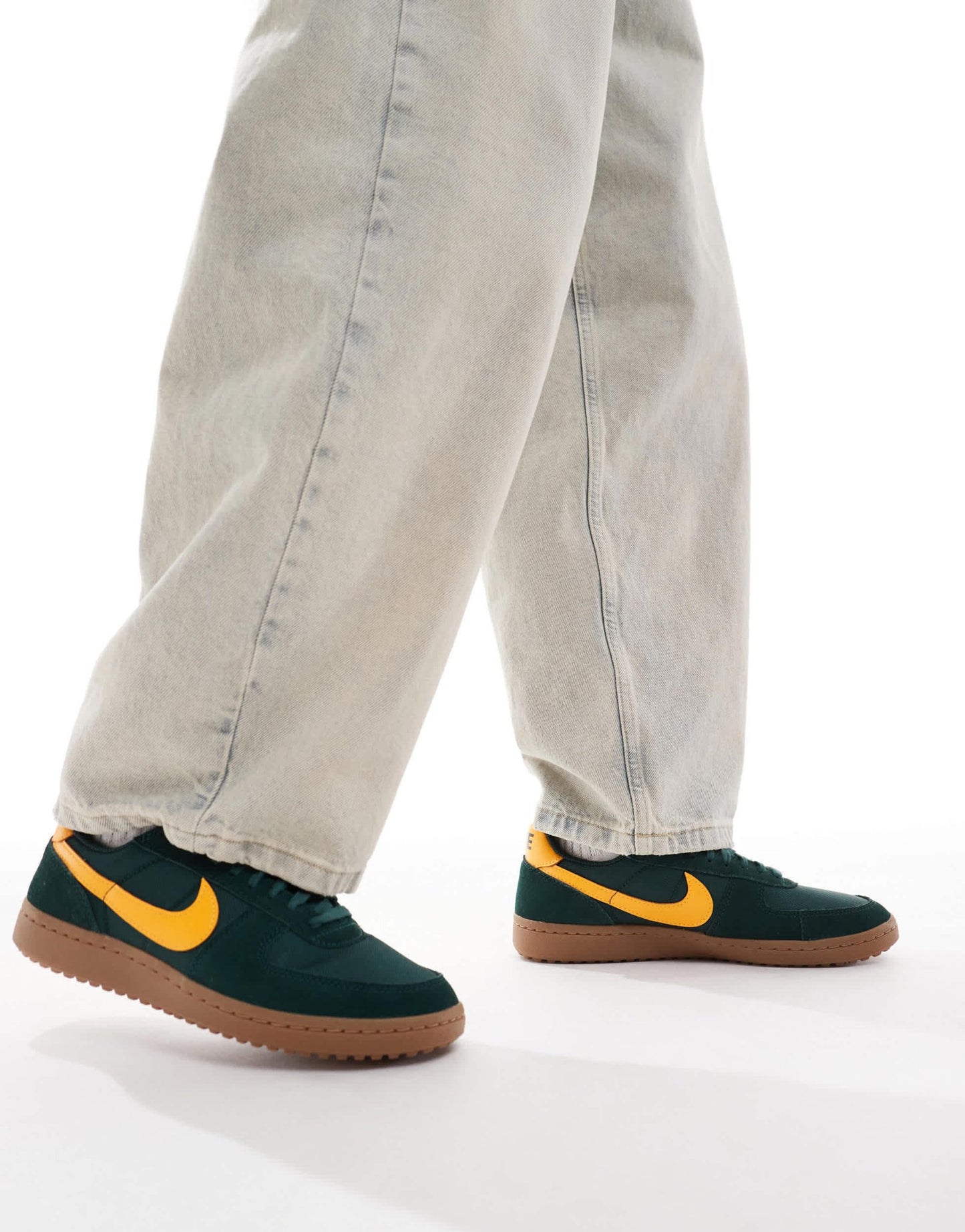 Nike Field general trainers trainers in green and gold - ASOS Sample Sale EU Store