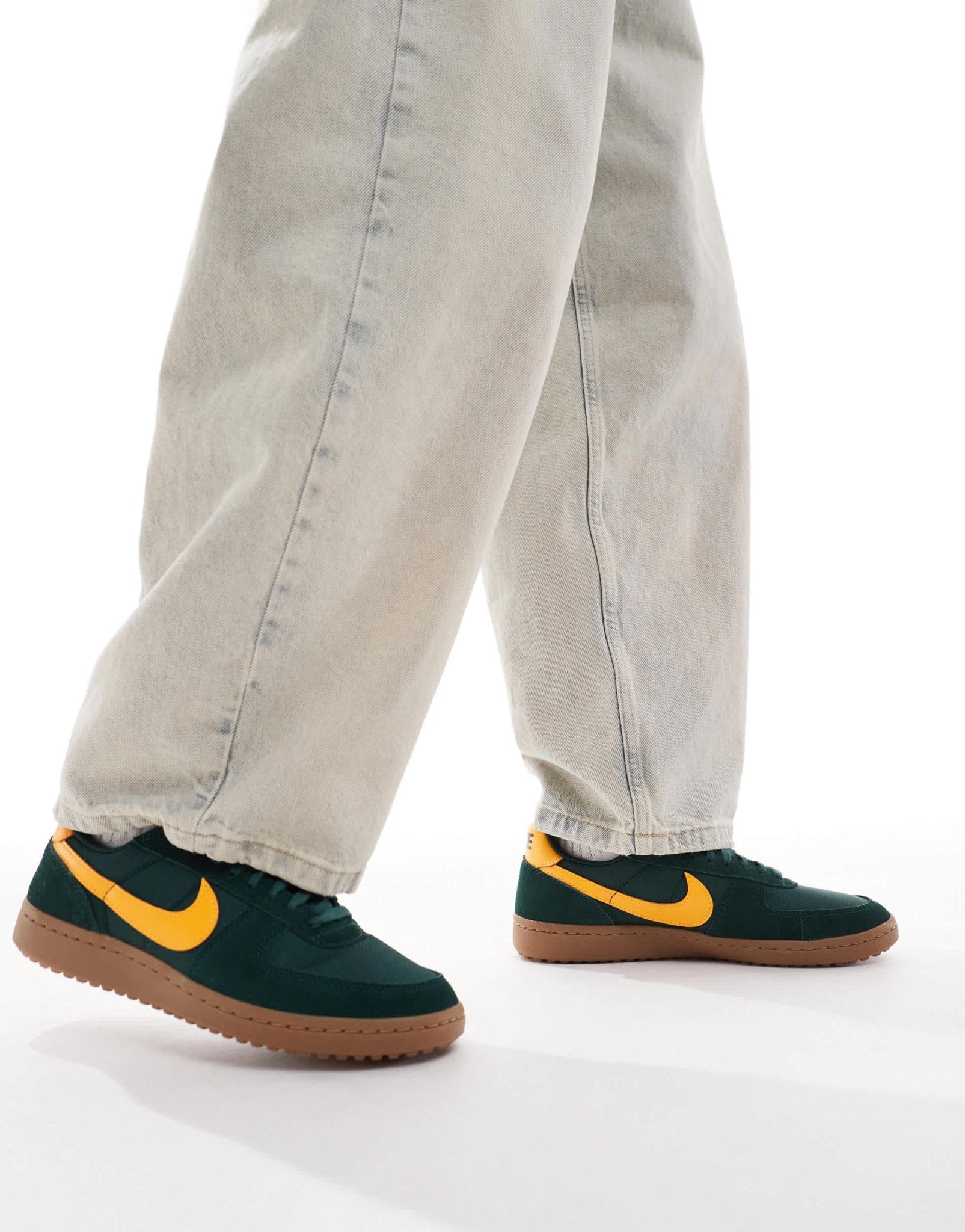 Nike Field general trainers trainers in green and gold - ASOS Sample Sale EU Store