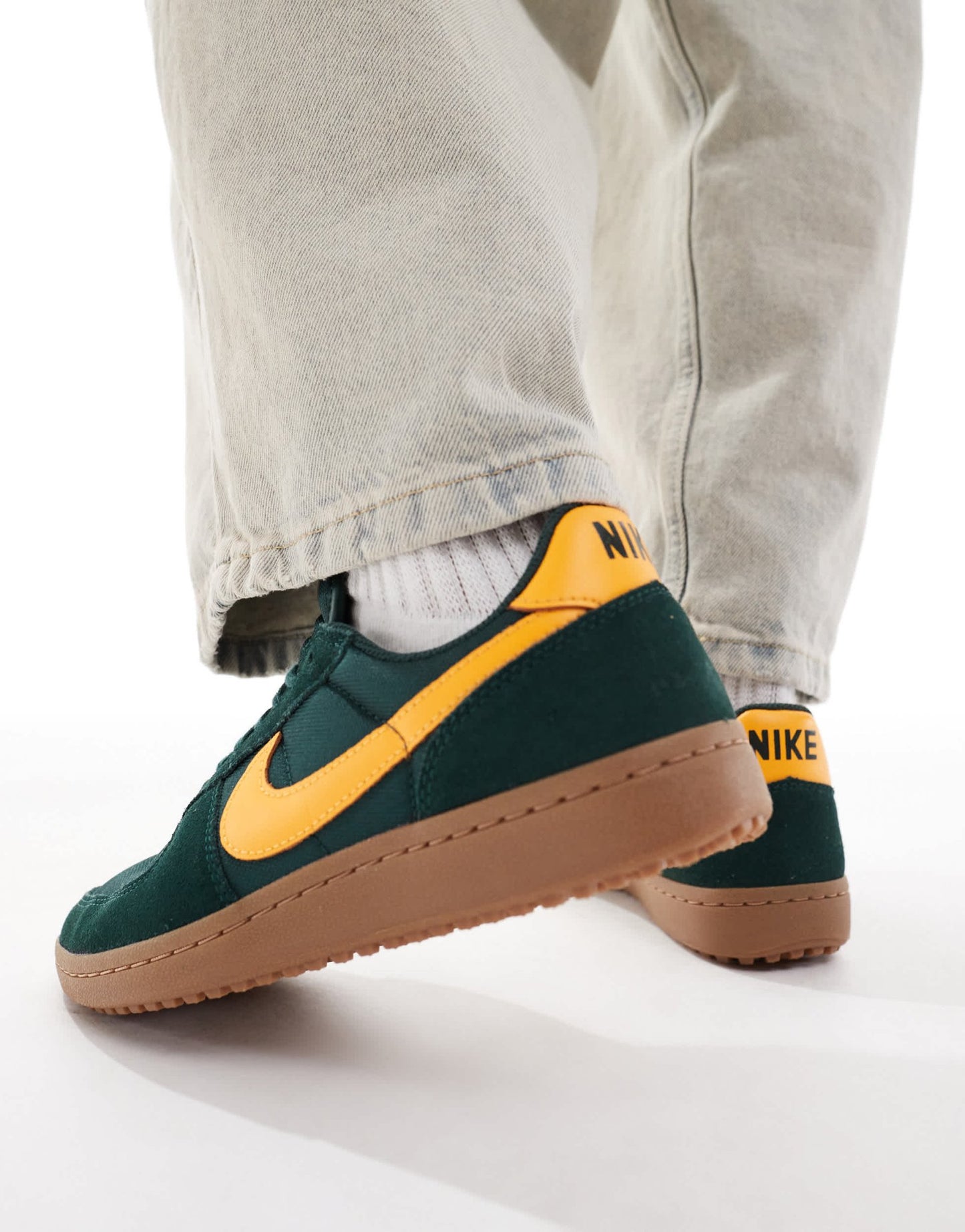 Nike Field general trainers trainers in green and gold - ASOS Sample Sale EU Store