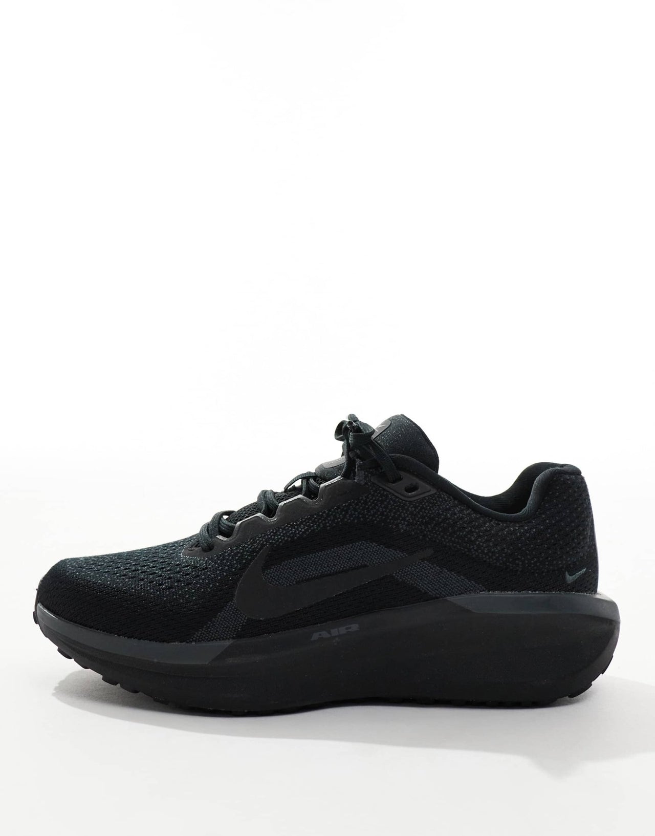 Nike Running Air Winflo 11 trainers in black - ASOS Sample Sale EU Store