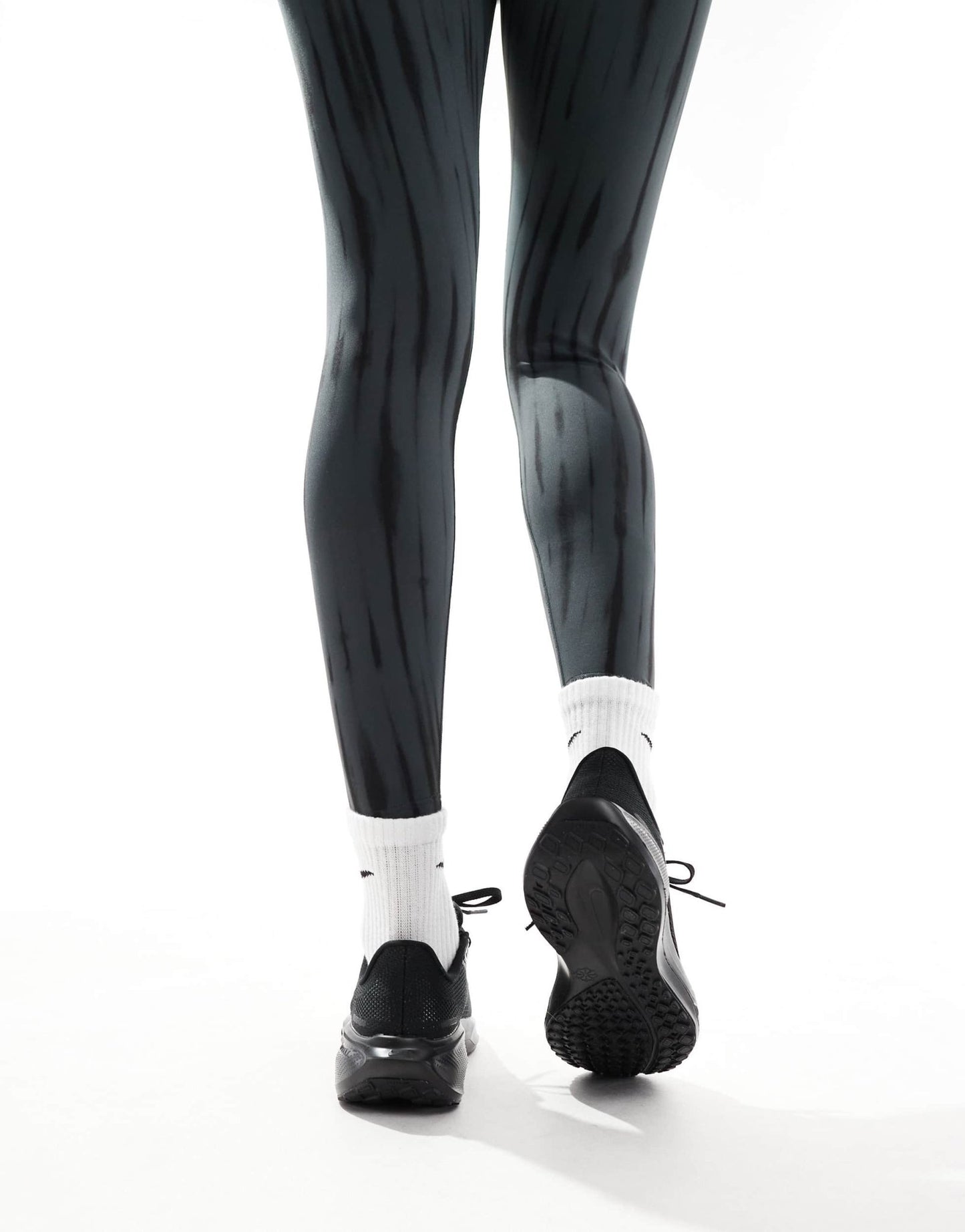 Nike Running Air Zoom Pegasus 41 trainers in triple black - ASOS Sample Sale EU Store