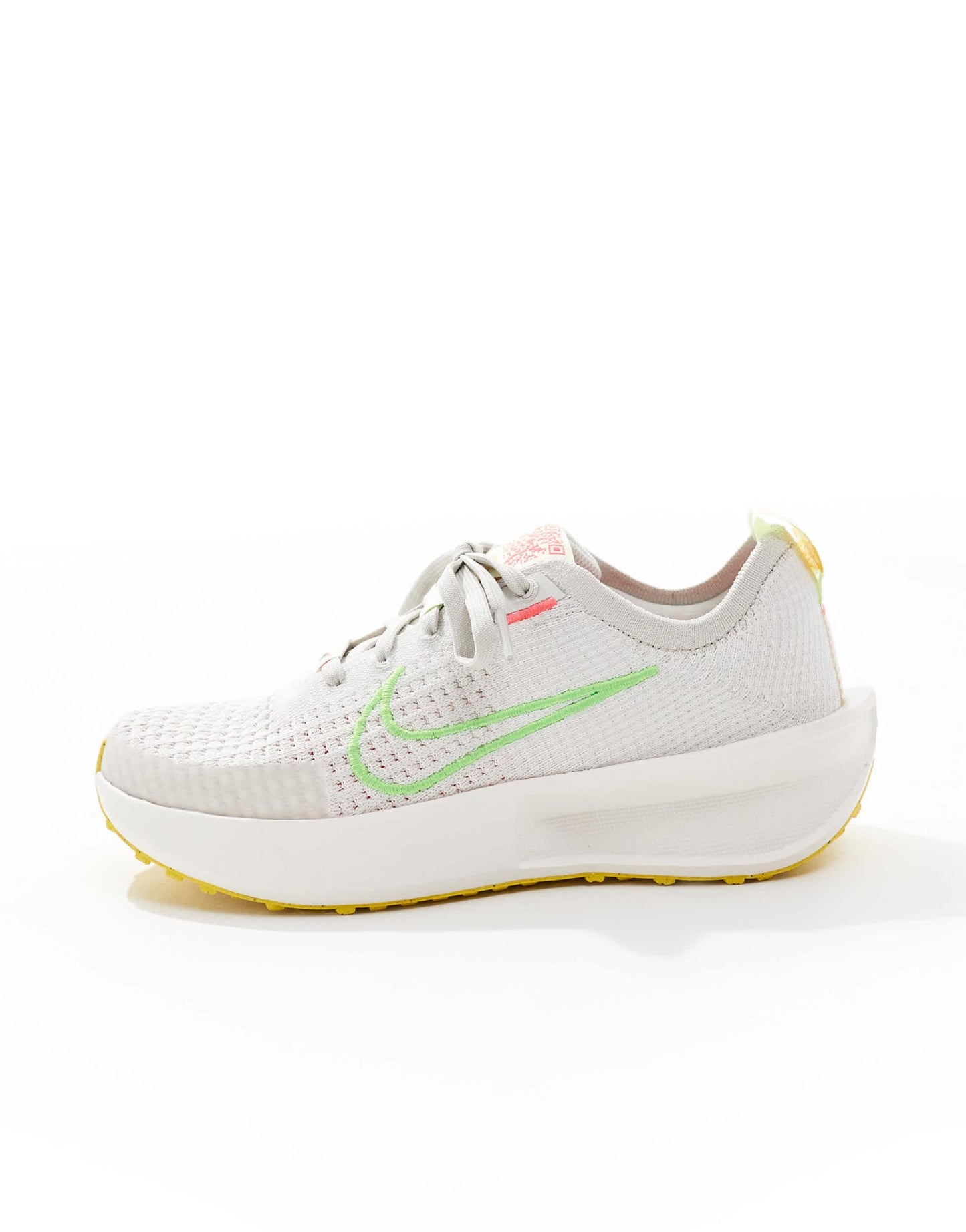 Nike Running Interact Run trainers in grey and white - ASOS Sample Sale EU Store
