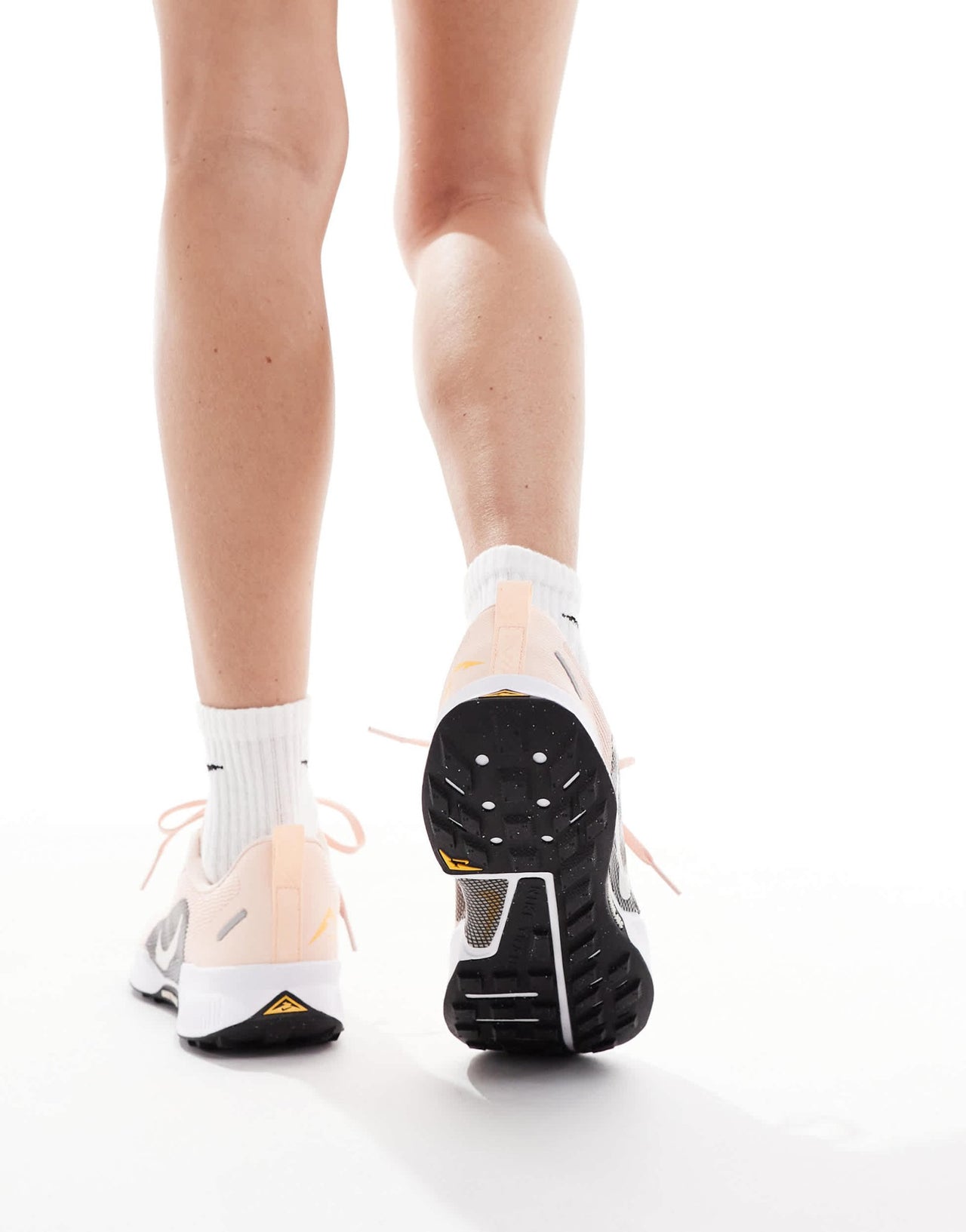 Nike Running Juniper Trail 3 trainers in pink and white - ASOS Sample Sale EU Store