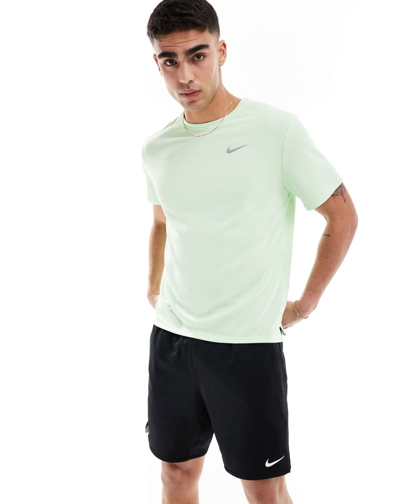 Nike Running Miler Dri - FIT t-shirt in light green - ASOS Sample Sale EU Store
