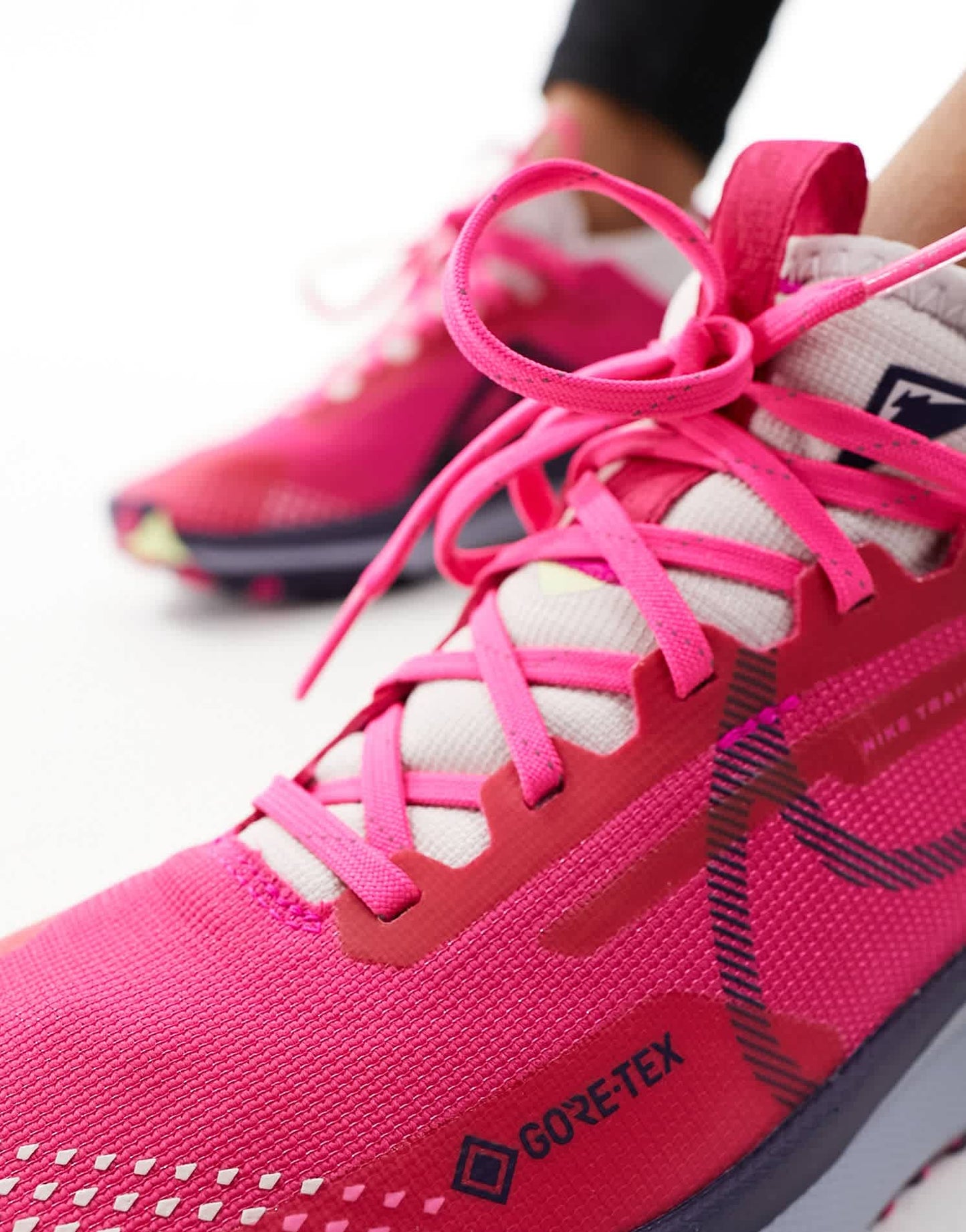 Nike Running ReactX Pegasus Trail 4 GORE - TEX trainers in fierce pink and grey - ASOS Sample Sale EU Store
