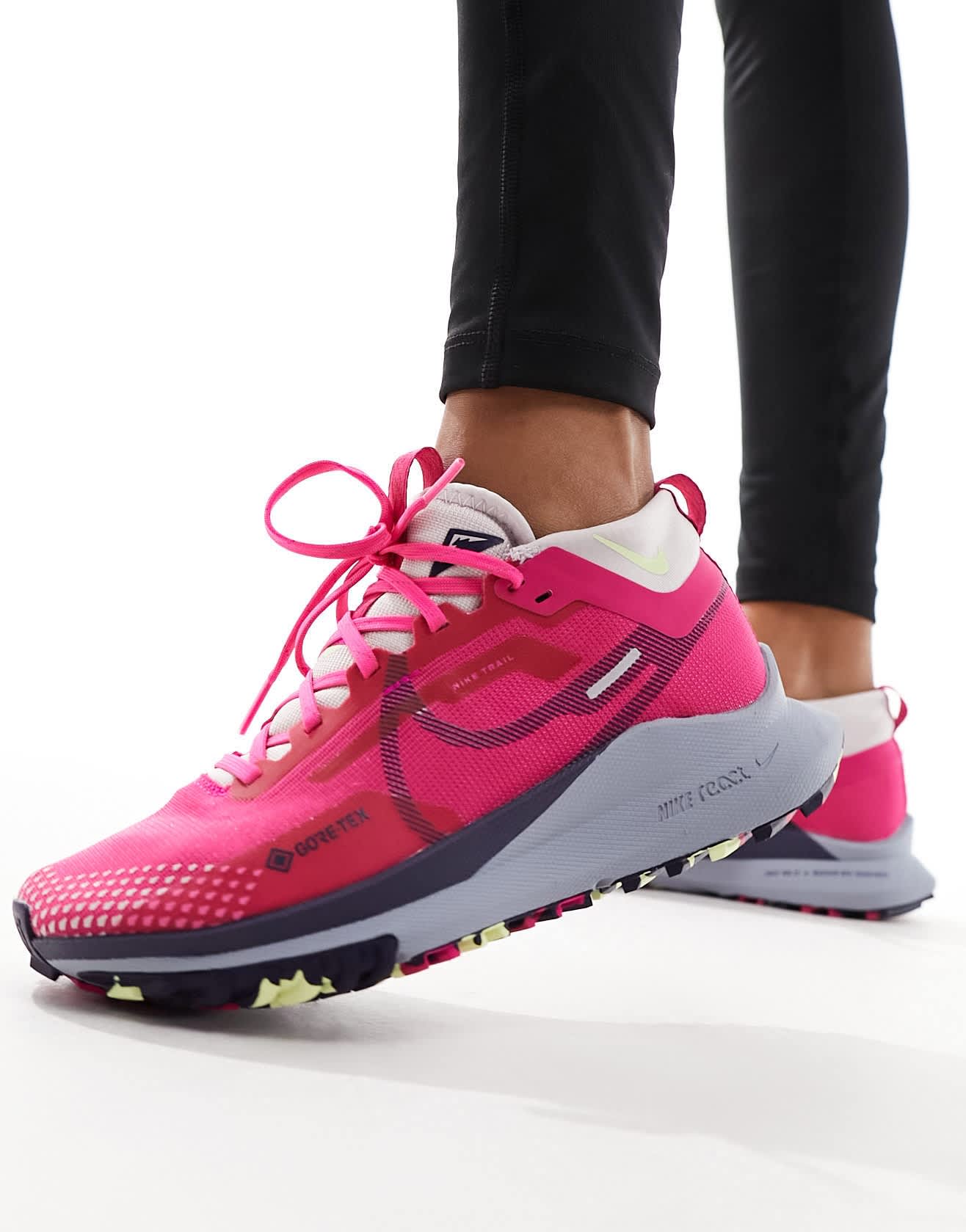 Nike Running ReactX Pegasus Trail 4 GORE - TEX trainers in fierce pink and grey - ASOS Sample Sale EU Store