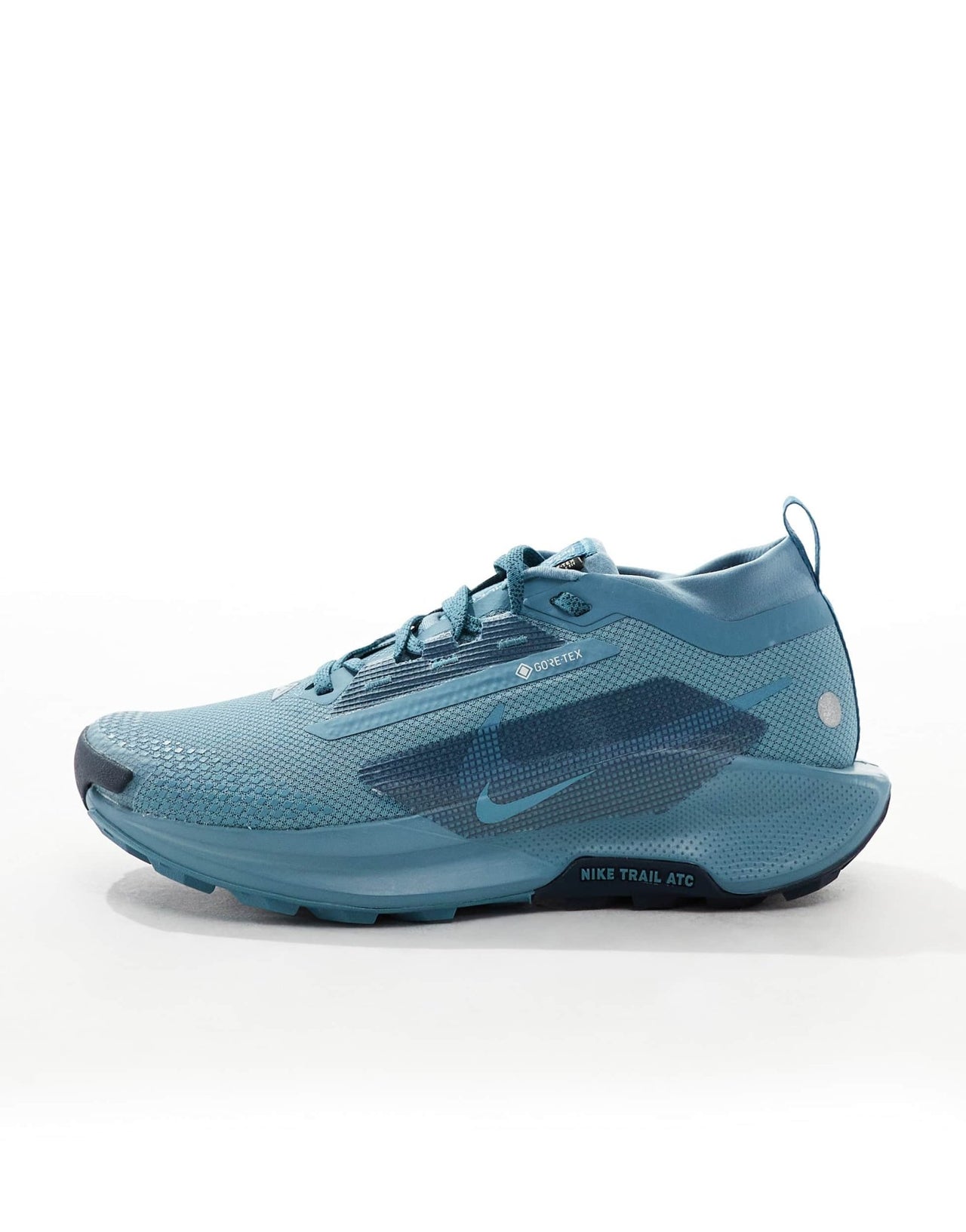 Nike Running ReactX Pegasus Trail 5 GORE - TEX trainers in blue - ASOS Sample Sale EU Store
