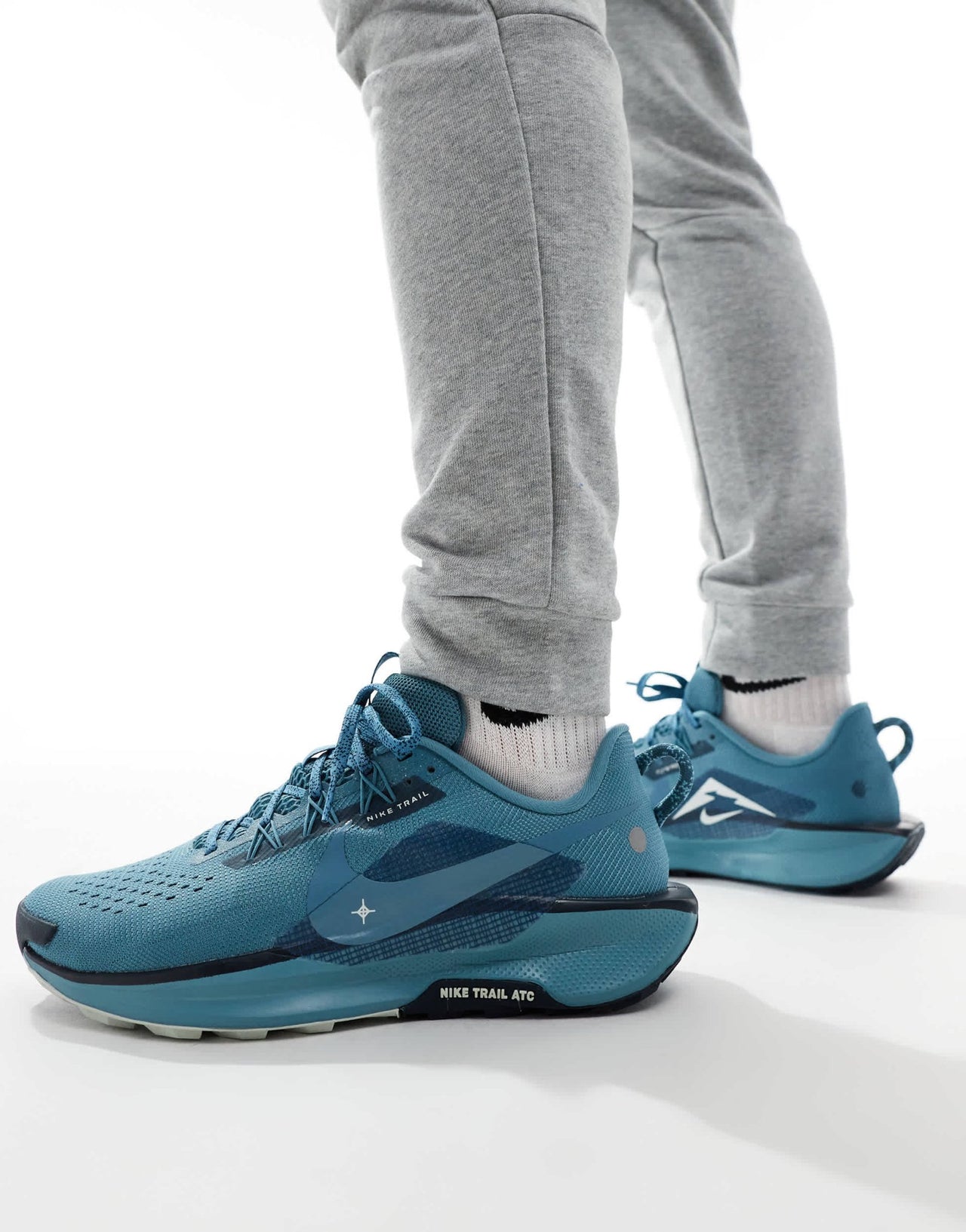 Nike Running ReactX Pegasus Trail 5 trainers in blue - ASOS Sample Sale EU Store