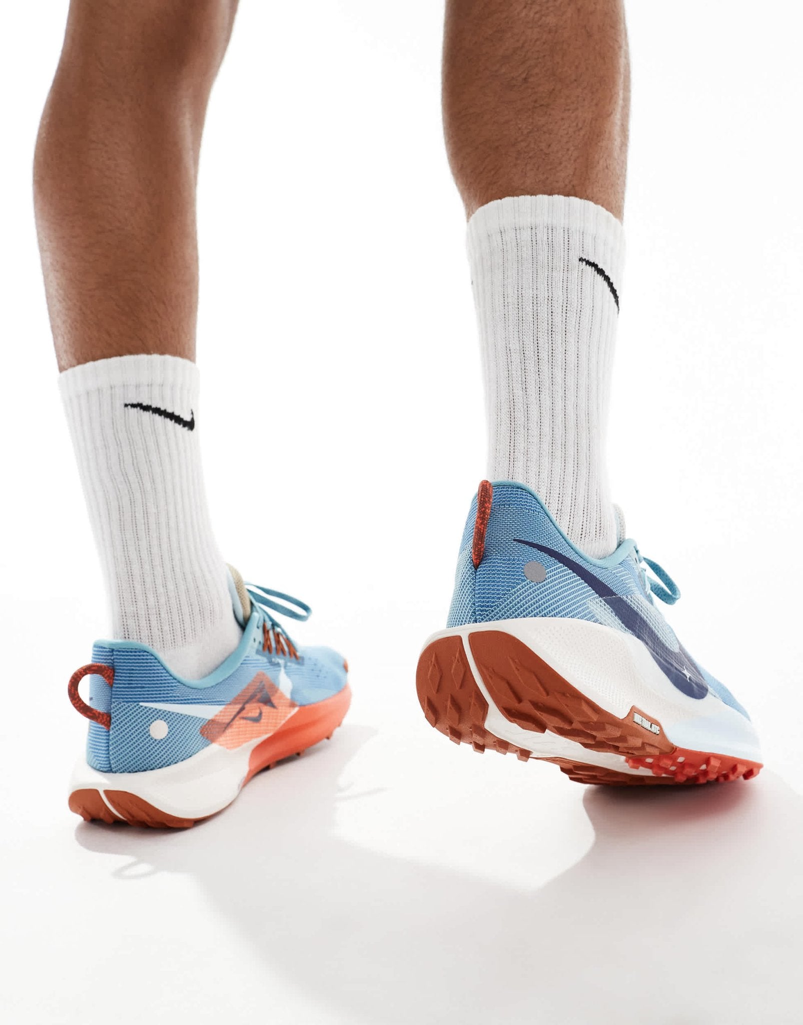 Nike Running ReactX Pegasus Trail 5 trainers in light blue - ASOS Sample Sale EU Store