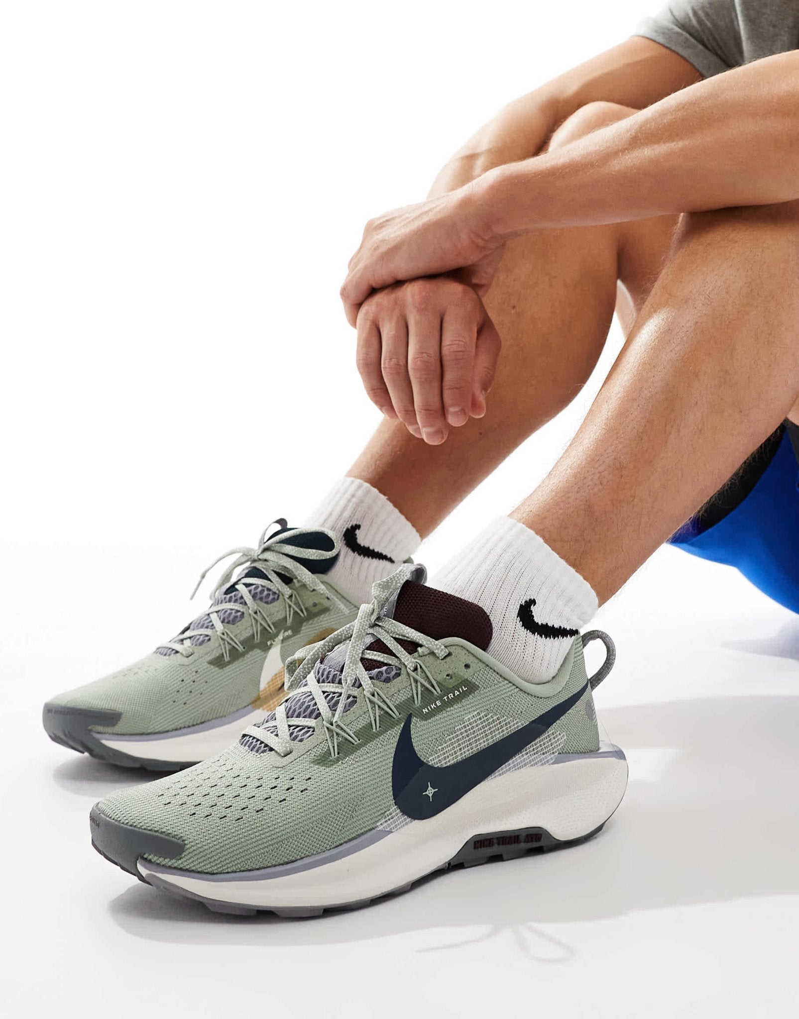 Nike Running ReactX Pegasus Trail 5 trainers in light green - ASOS Sample Sale EU Store