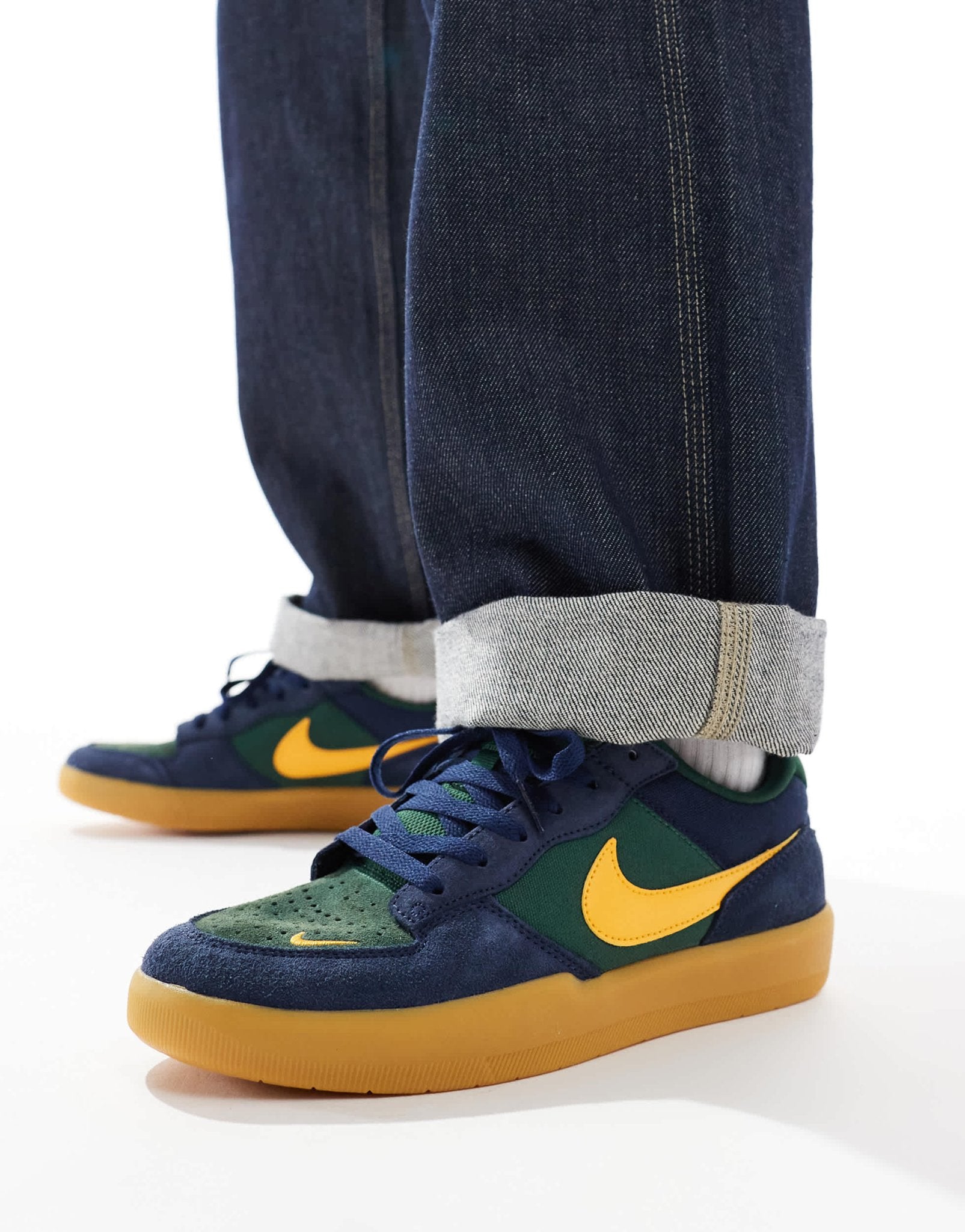 Nike SB Force 58 suede trainers in navy and yellow - ASOS Sample Sale EU Store