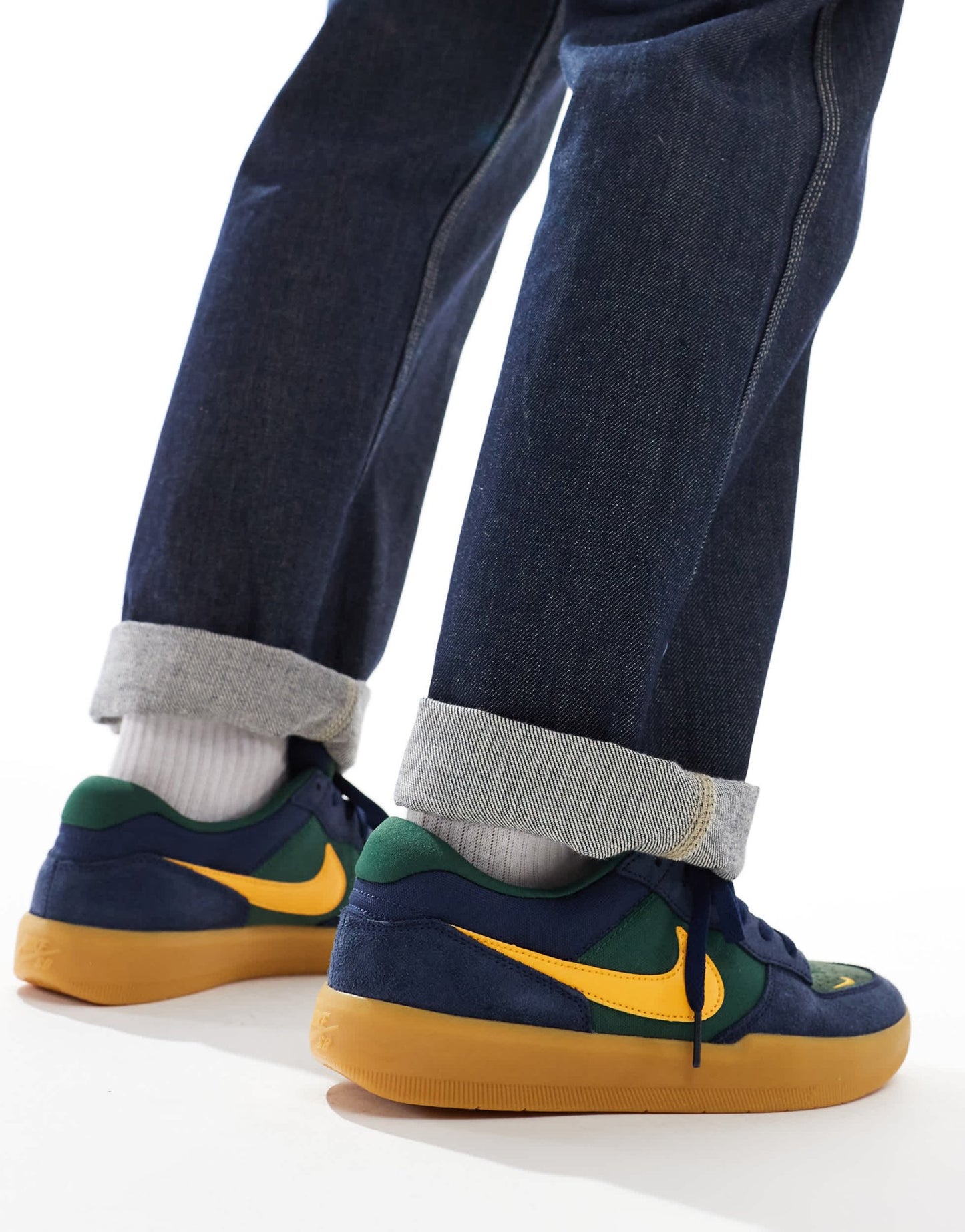 Nike SB Force 58 suede trainers in navy and yellow - ASOS Sample Sale EU Store