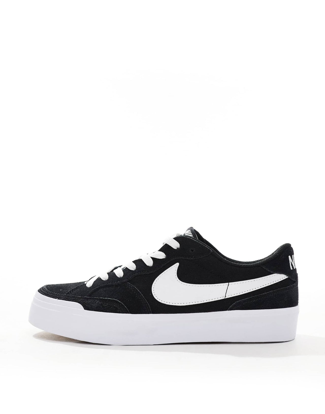 Nike SB Zoom Pogo Plus trainers in black and white - ASOS Sample Sale EU Store