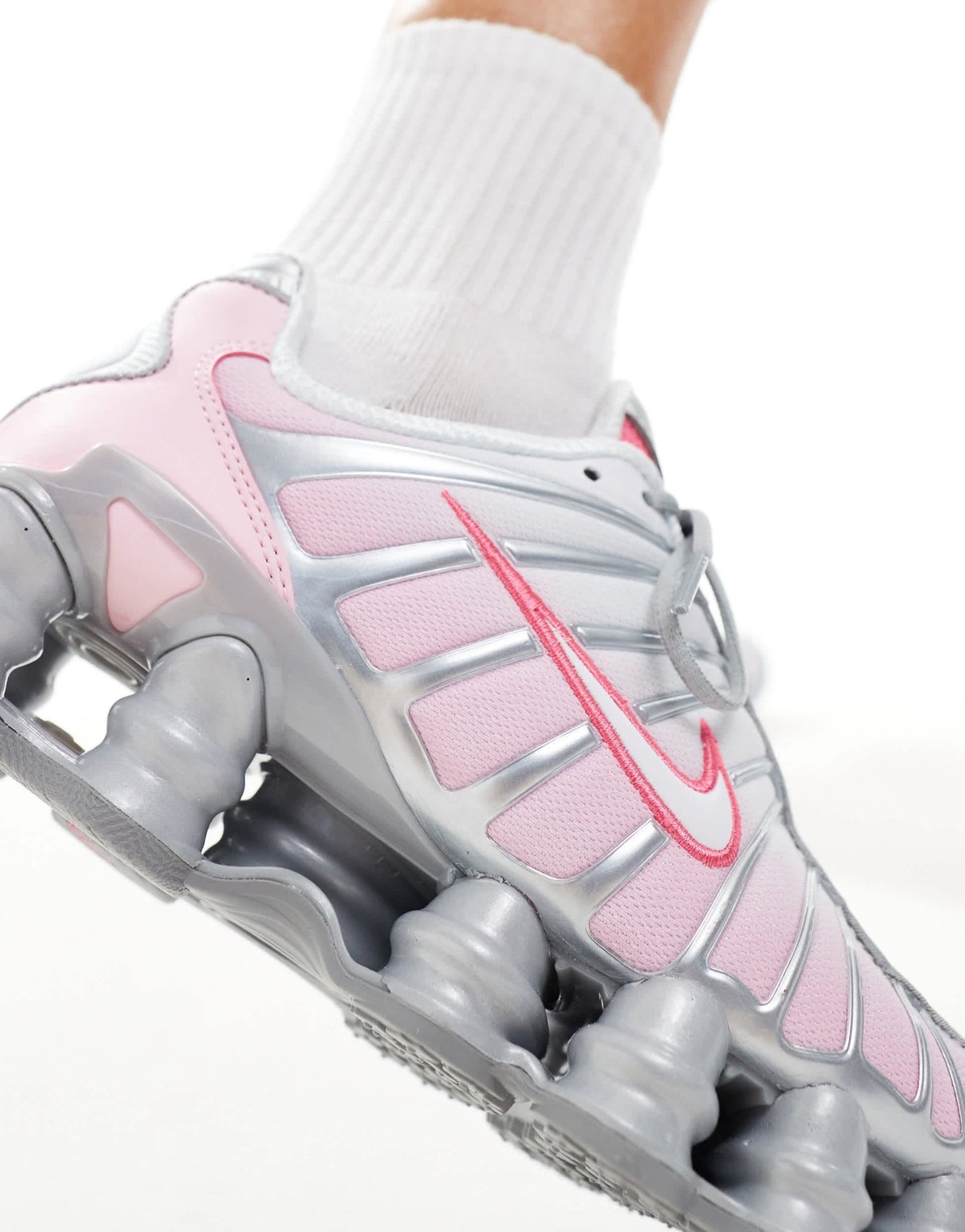 Nike Shox TL unisex trainers in metallic silver and pink - ASOS Sample Sale EU Store