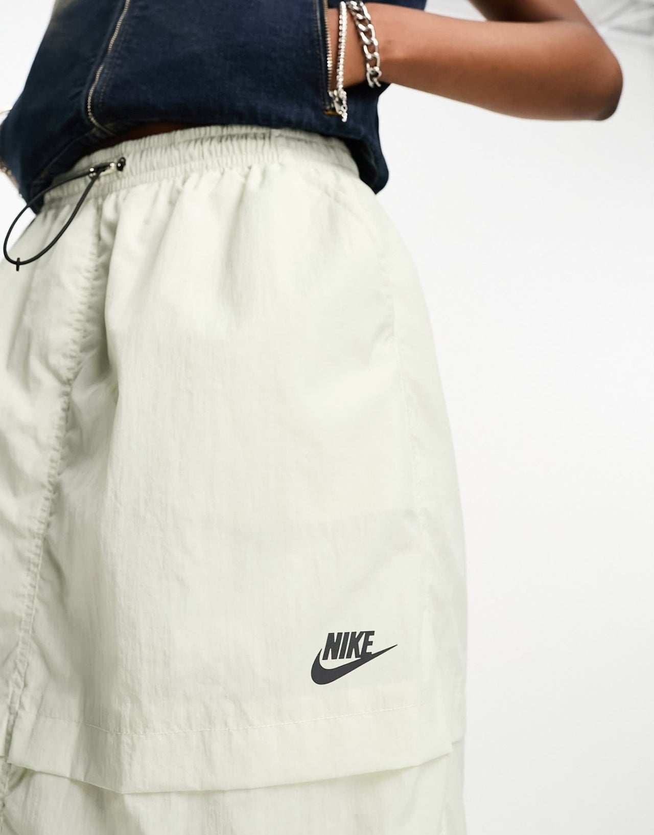 Nike Sport Utility woven cargo maxi skirt in sea glass green - ASOS Sample Sale EU Store