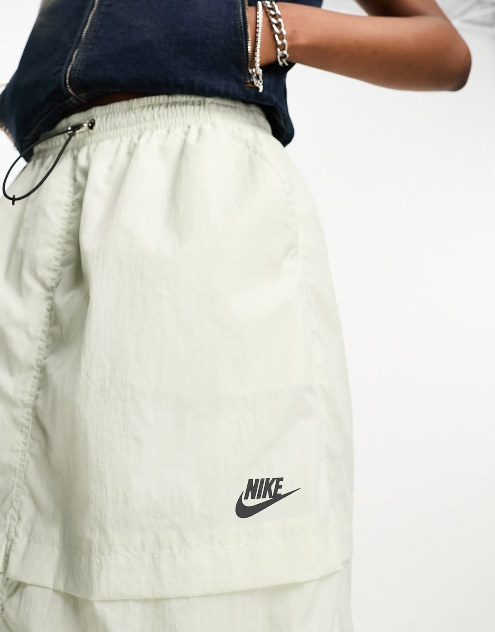 Nike Sport Utility woven cargo maxi skirt in sea glass green - ASOS Sample Sale EU Store