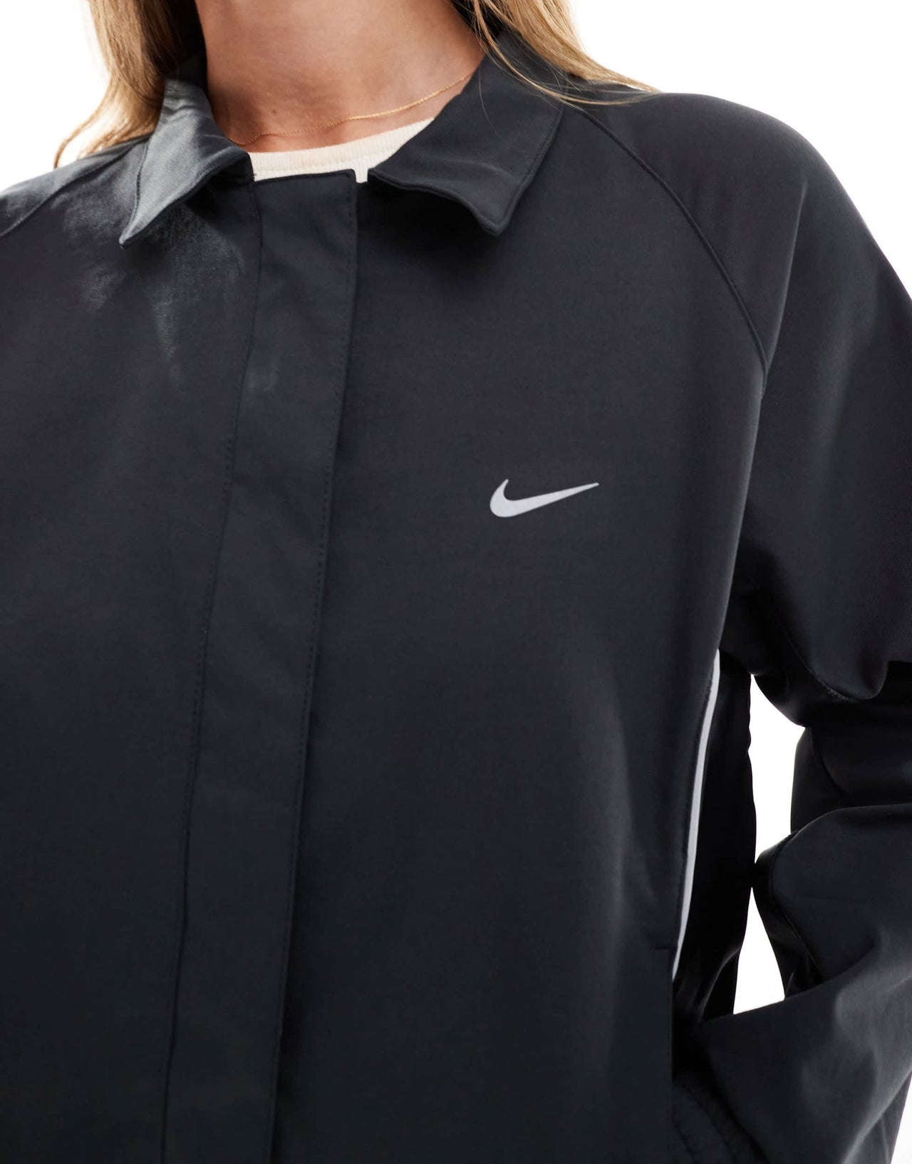 Nike Streetwear woven jacket in black - ASOS Sample Sale EU Store