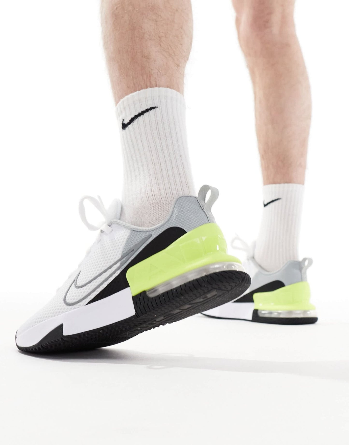 Nike Training Air Max Alpha 6 trainers in white and green - ASOS Sample Sale EU Store