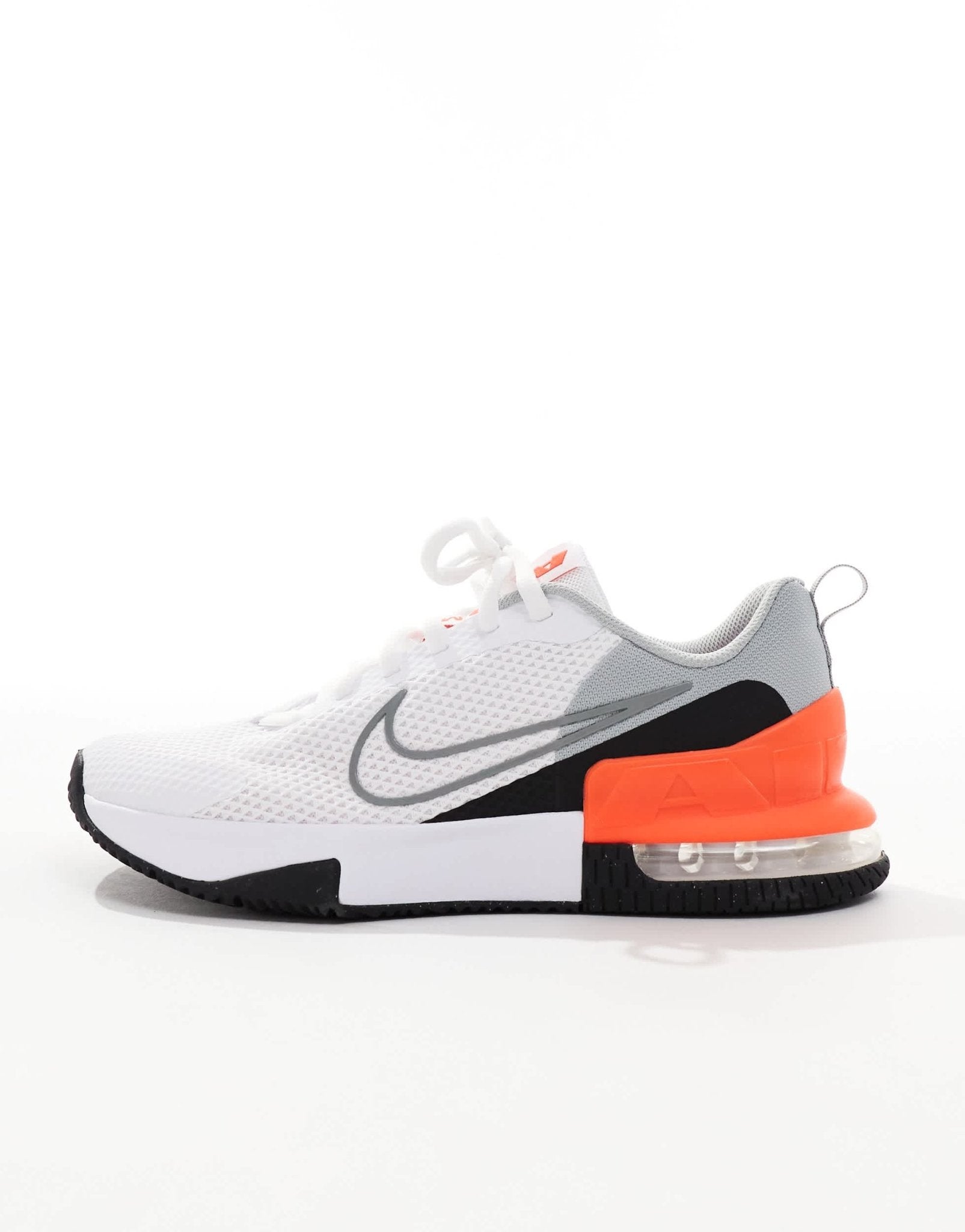 Nike Training Air Max Alpha 6 trainers in white and red - ASOS Sample Sale EU Store
