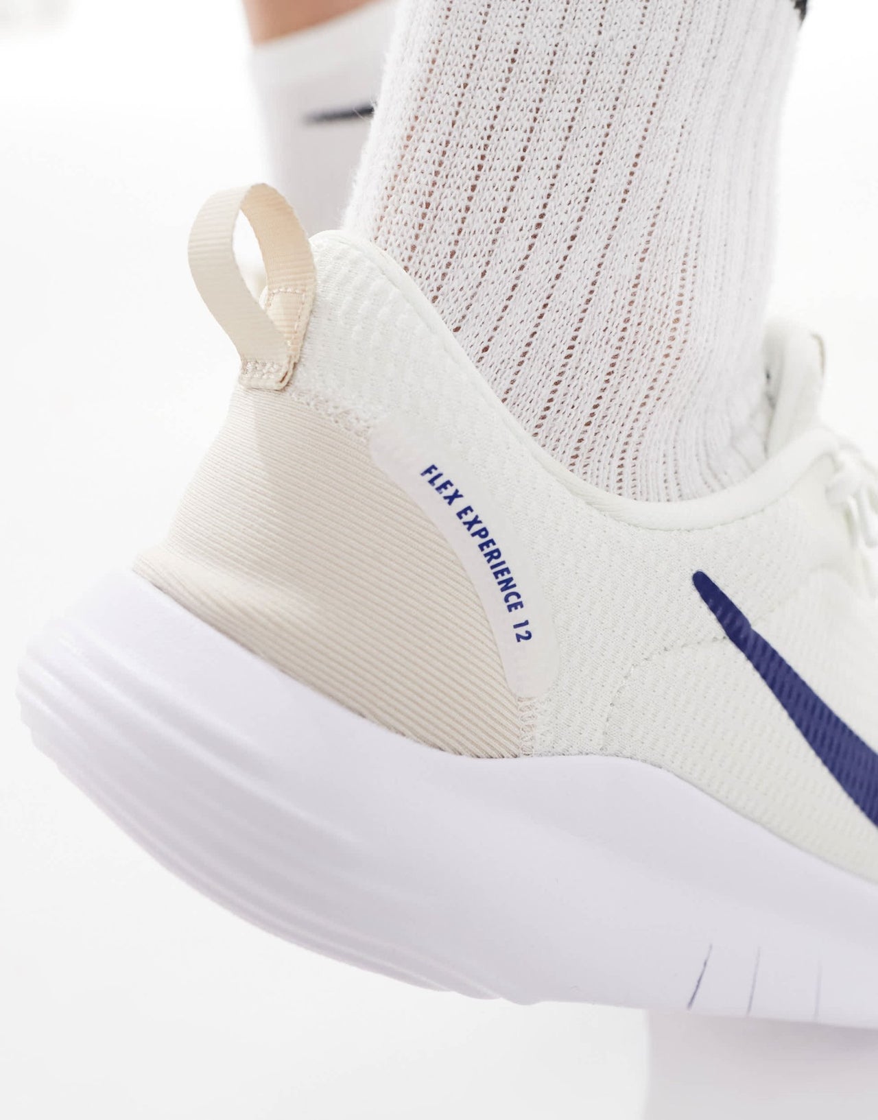 Nike Training Flex Experience RN 12 trainers in off white - ASOS Sample Sale EU Store