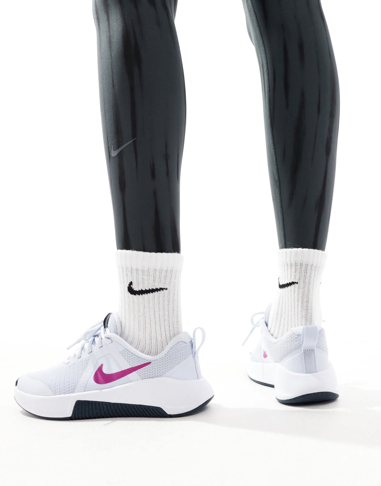 Nike Training MC 3 trainers in grey and purple - ASOS Sample Sale EU Store