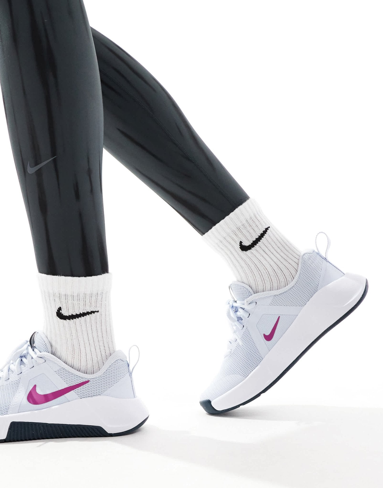 Nike Training MC 3 trainers in grey and purple - ASOS Sample Sale EU Store