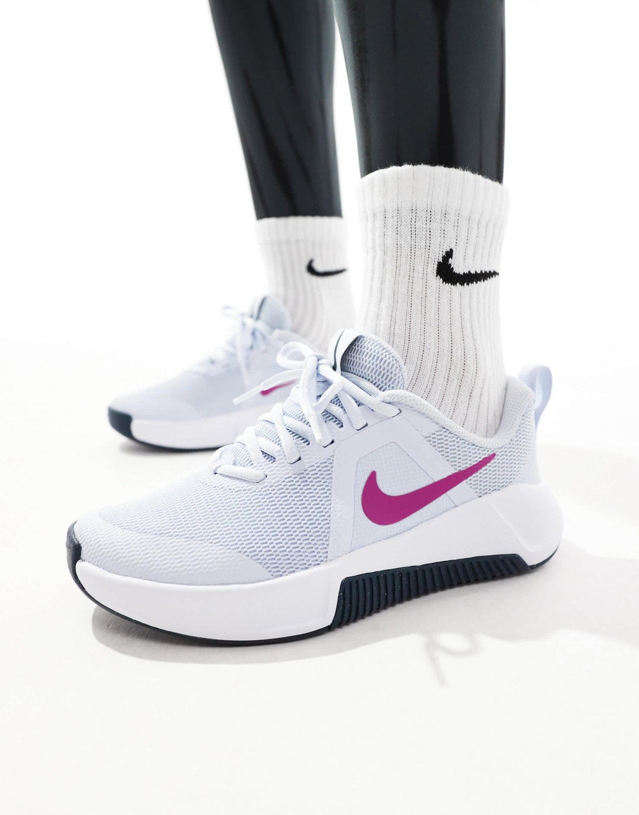 Nike Training MC 3 trainers in grey and purple - ASOS Sample Sale EU Store
