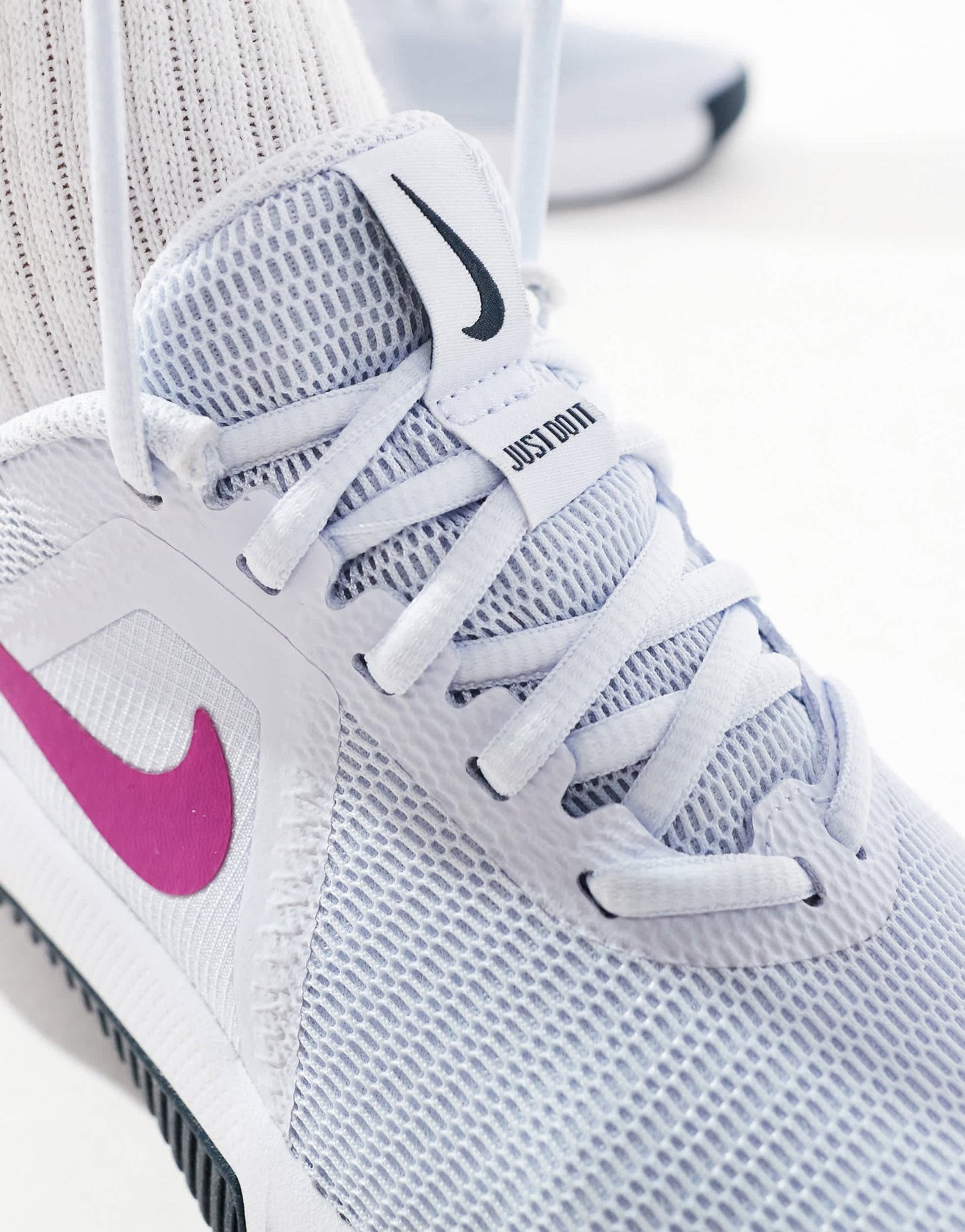 Nike Training MC 3 trainers in grey and purple - ASOS Sample Sale EU Store