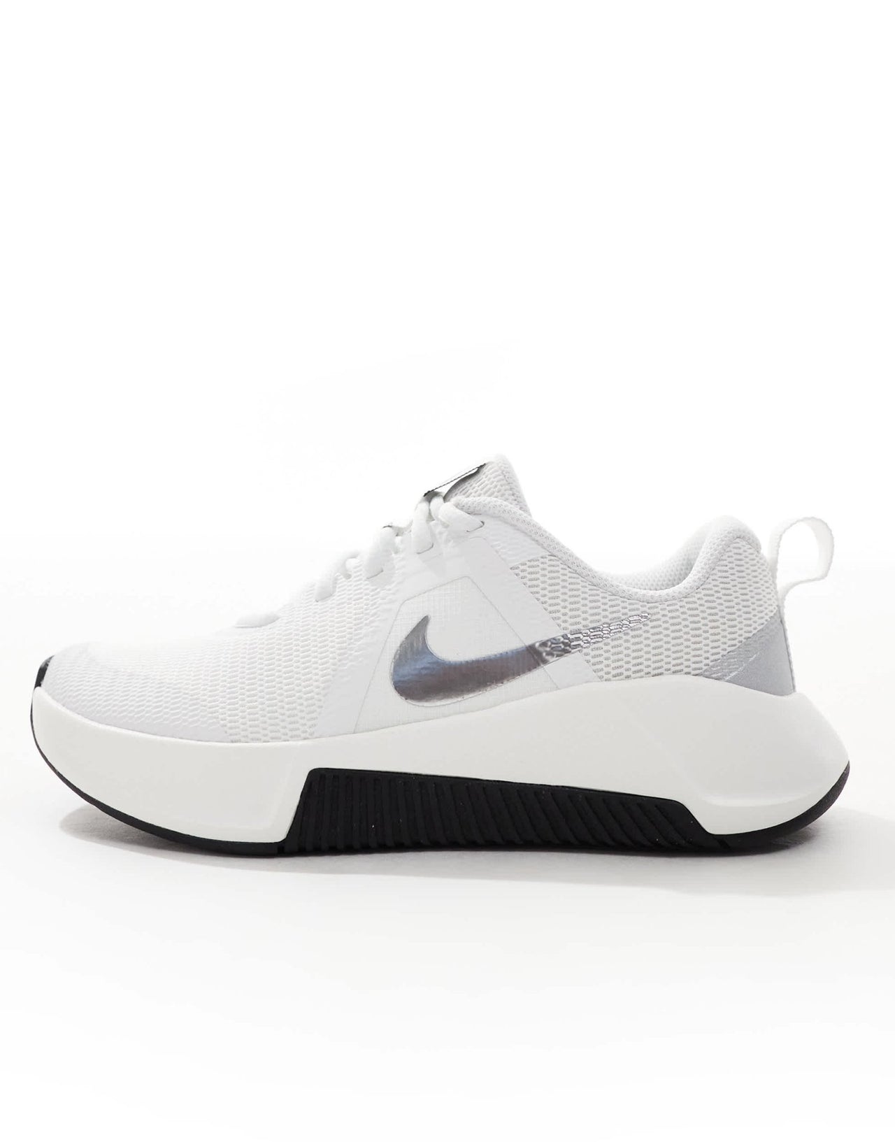 Nike Training MC 3 trainers in white and silver - ASOS Sample Sale EU Store