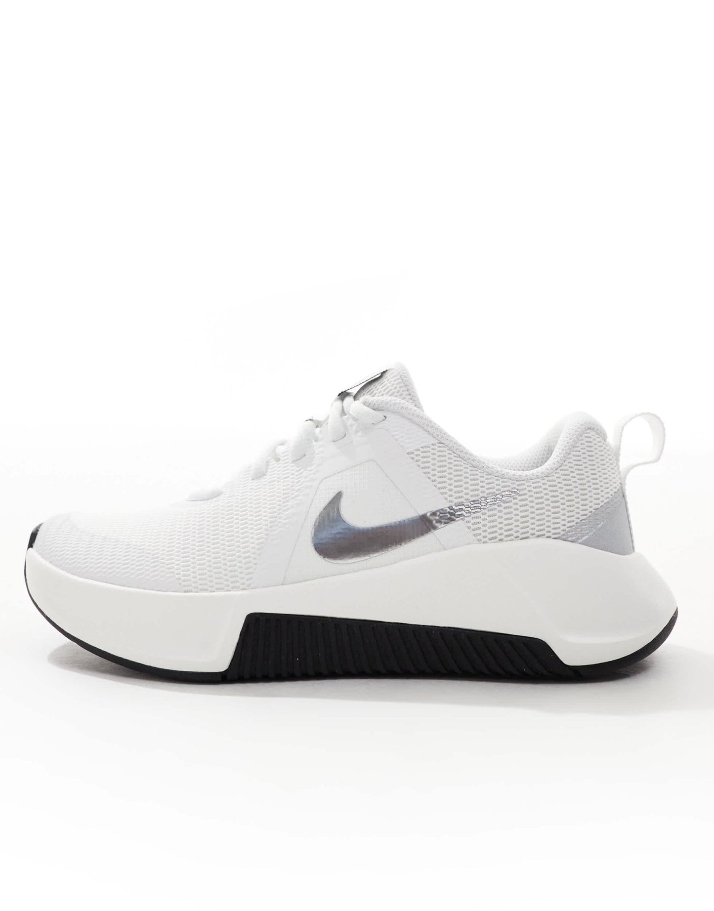 Nike Training MC 3 trainers in white and silver - ASOS Sample Sale EU Store