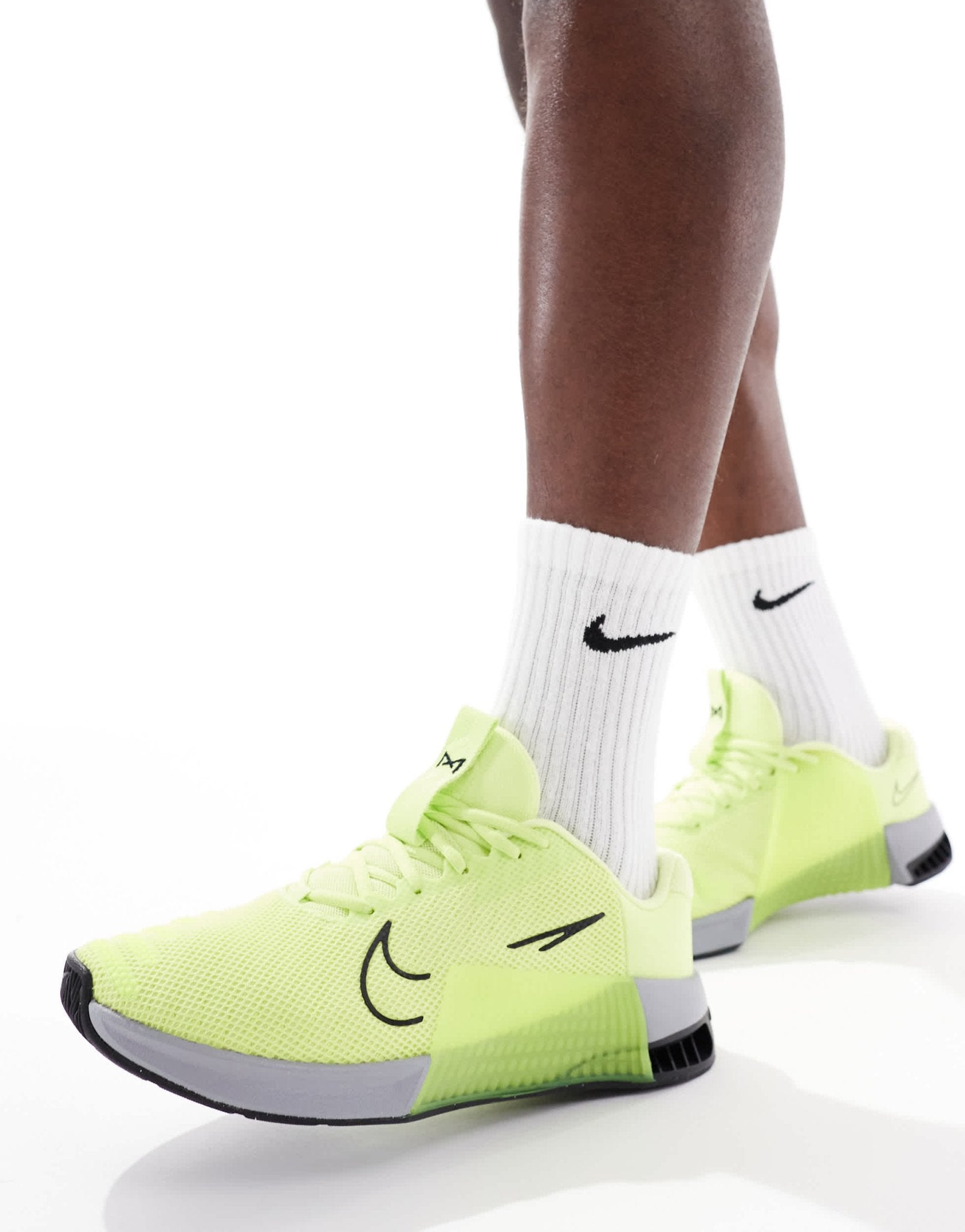 Nike Training Metcon 9 trainers in yellow - ASOS Sample Sale EU Store