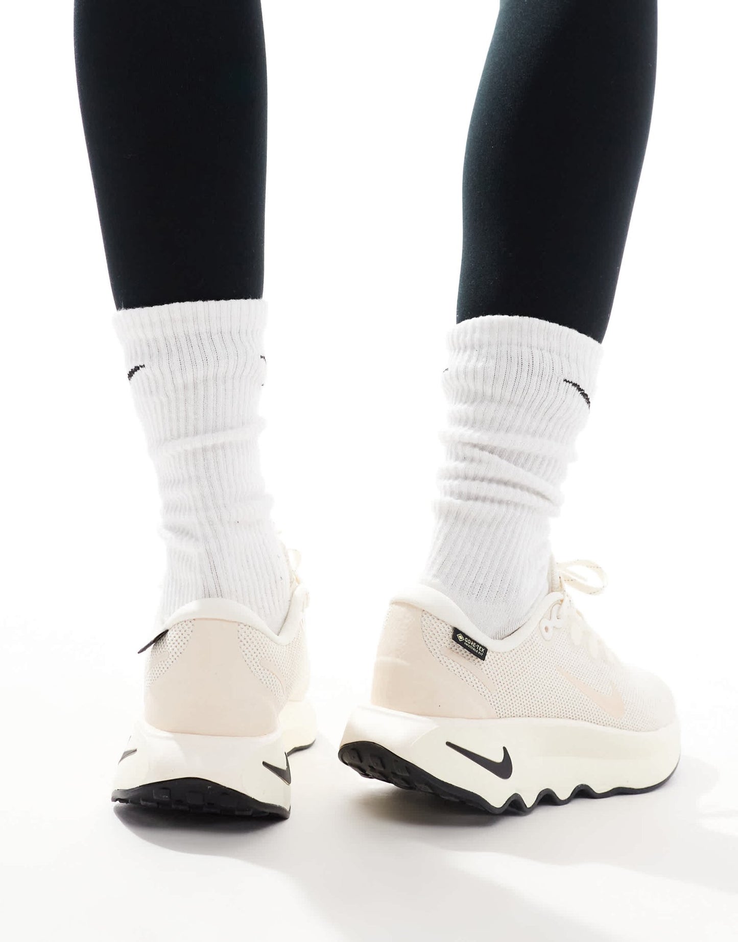 Nike Training Motiva GORE - TEX trainers in off white - ASOS Sample Sale EU Store
