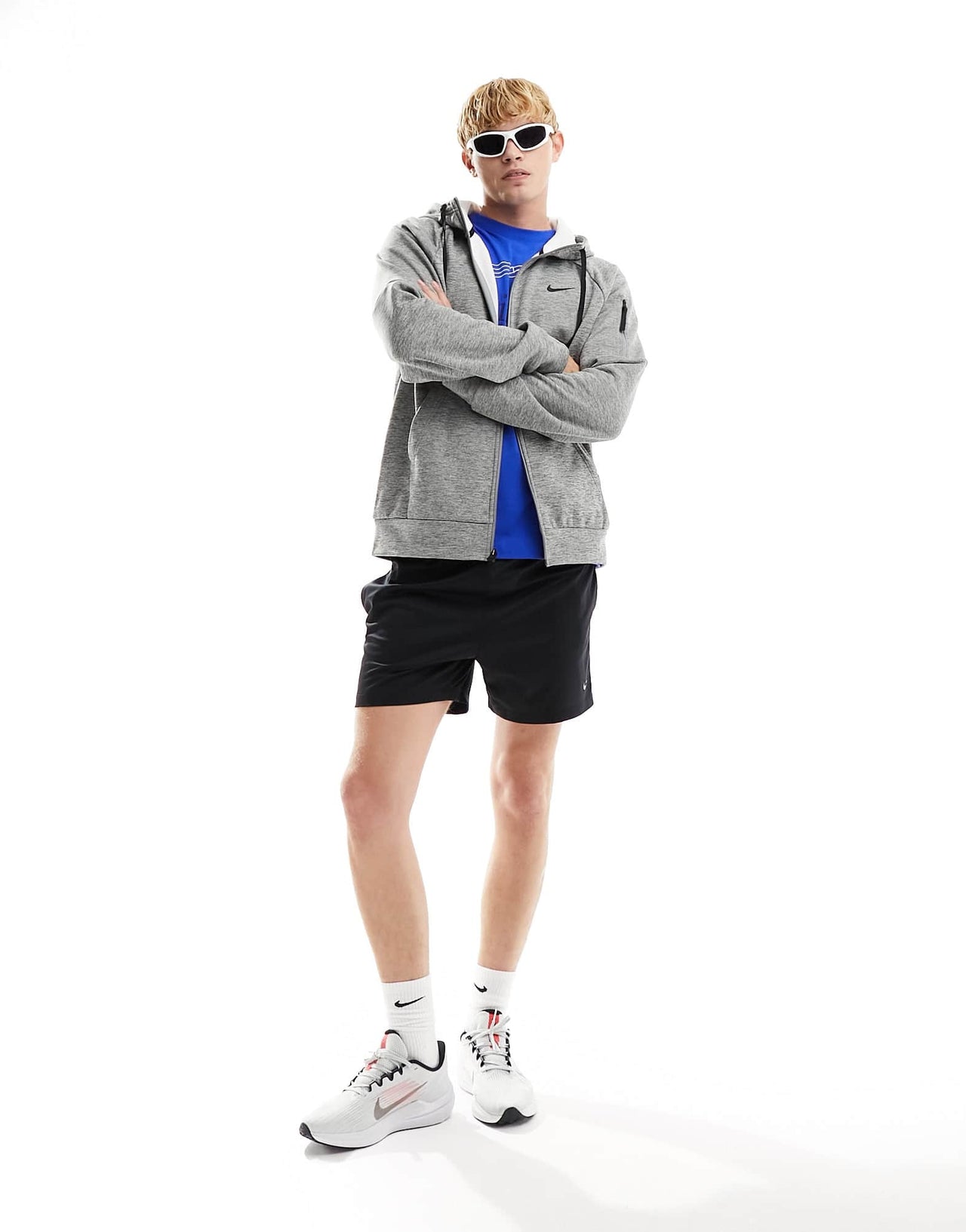 Nike Training Therma - FIT hoodie in dark grey - ASOS Sample Sale EU Store