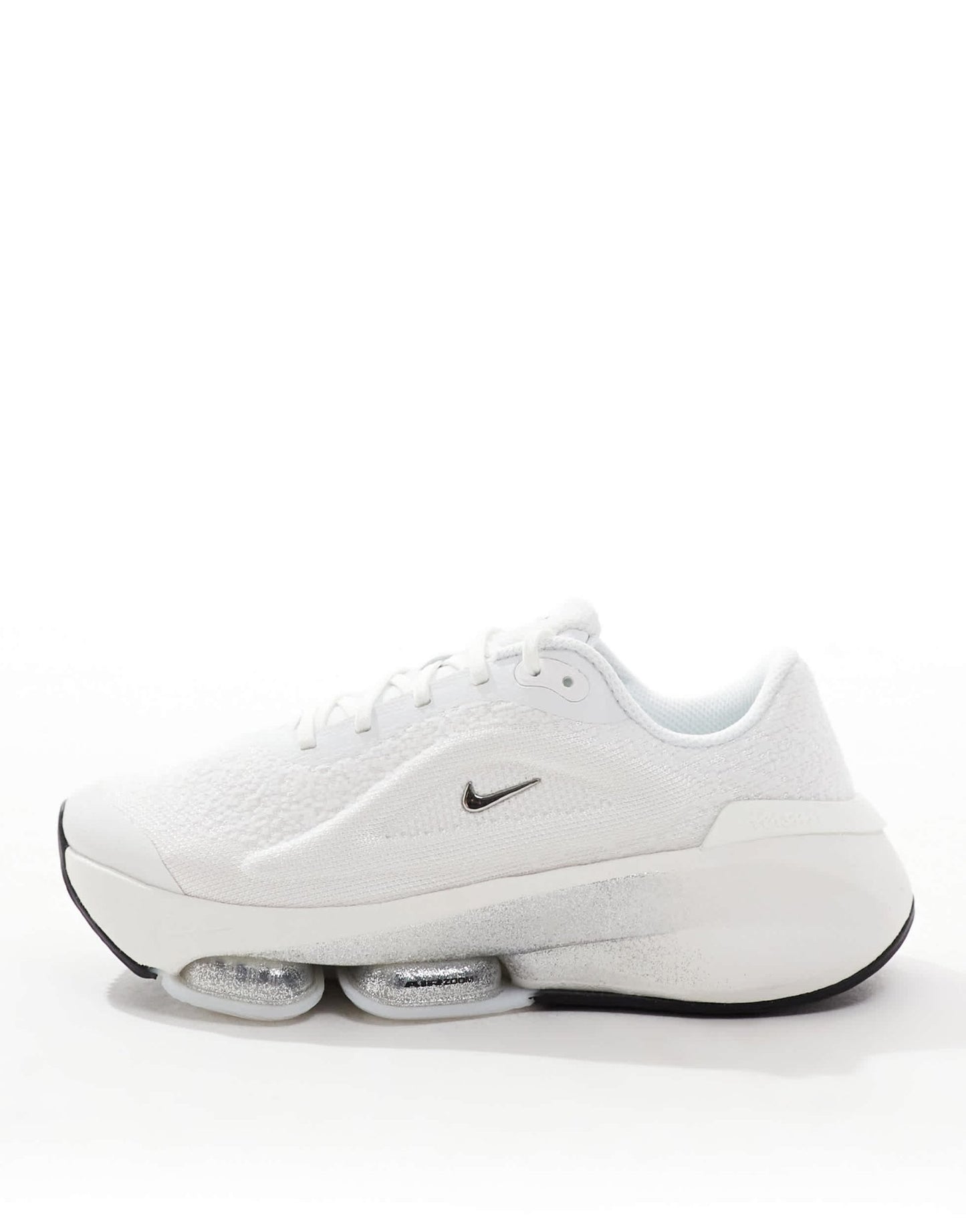 Nike Training Versair trainers in white and glitter - ASOS Sample Sale EU Store