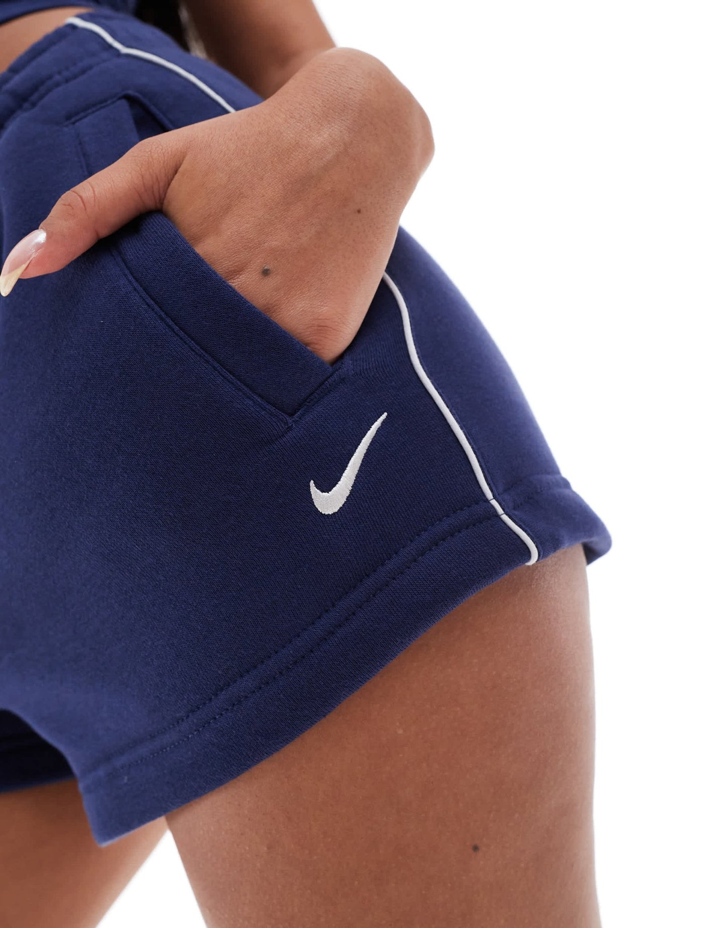 Nike Trend fleece shorts in navy - ASOS Sample Sale EU Store