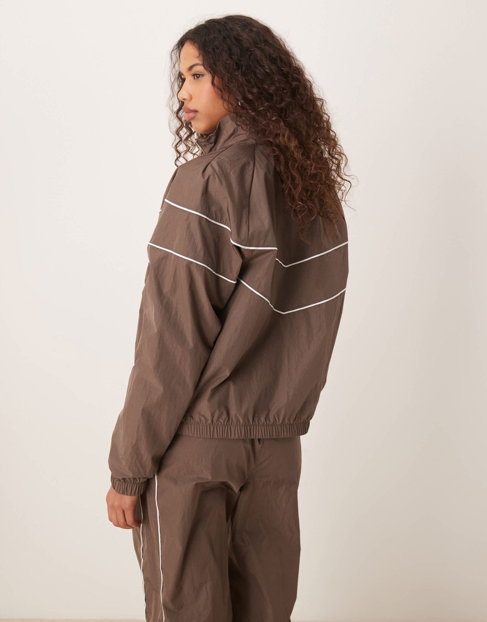 Nike windrunner track jacket in brown - ASOS Sample Sale EU Store