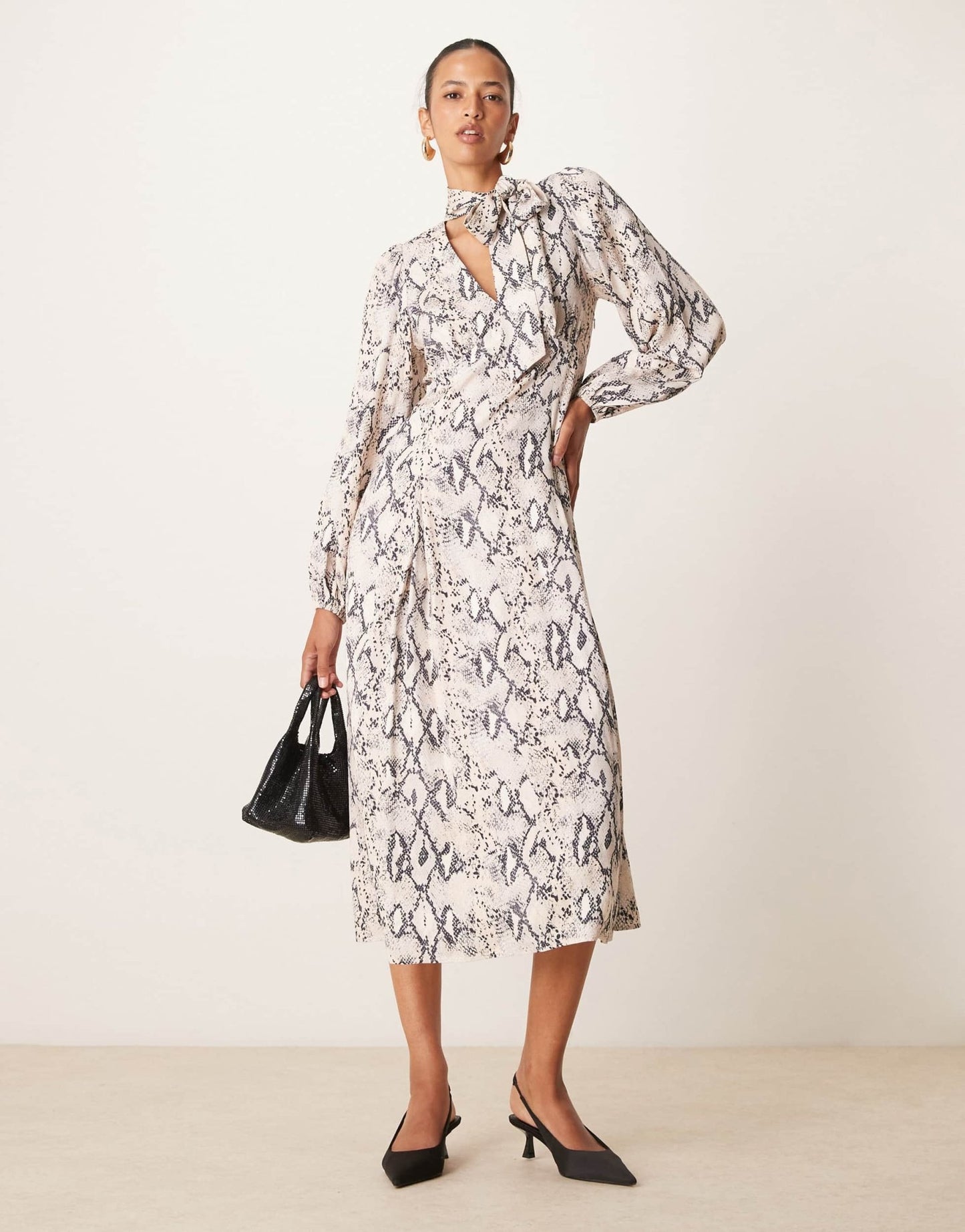Nobody's Child Carla scarf midaxi dress in snake print - ASOS Sample Sale EU Store