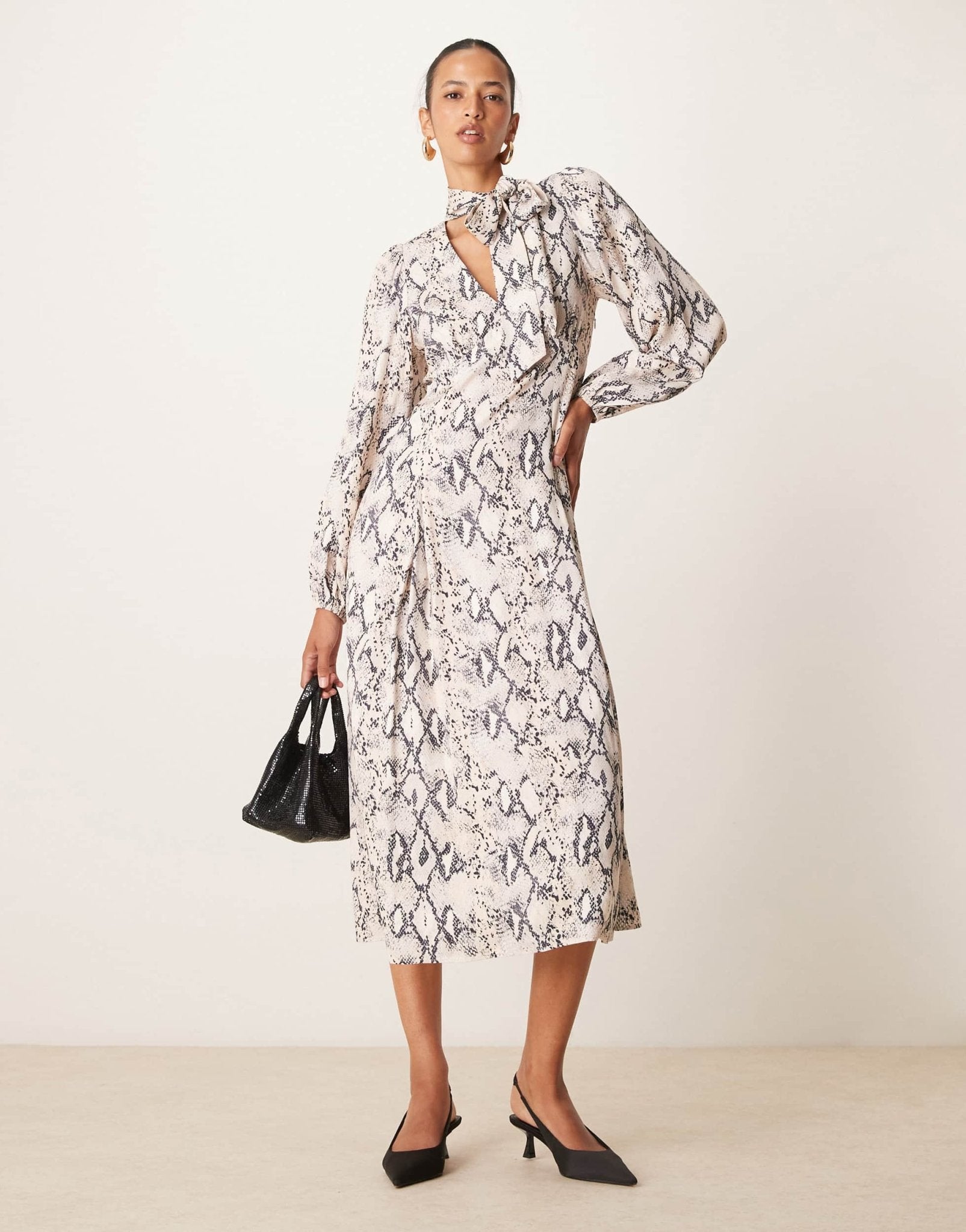 Nobody's Child Carla scarf midaxi dress in snake print - ASOS Sample Sale EU Store