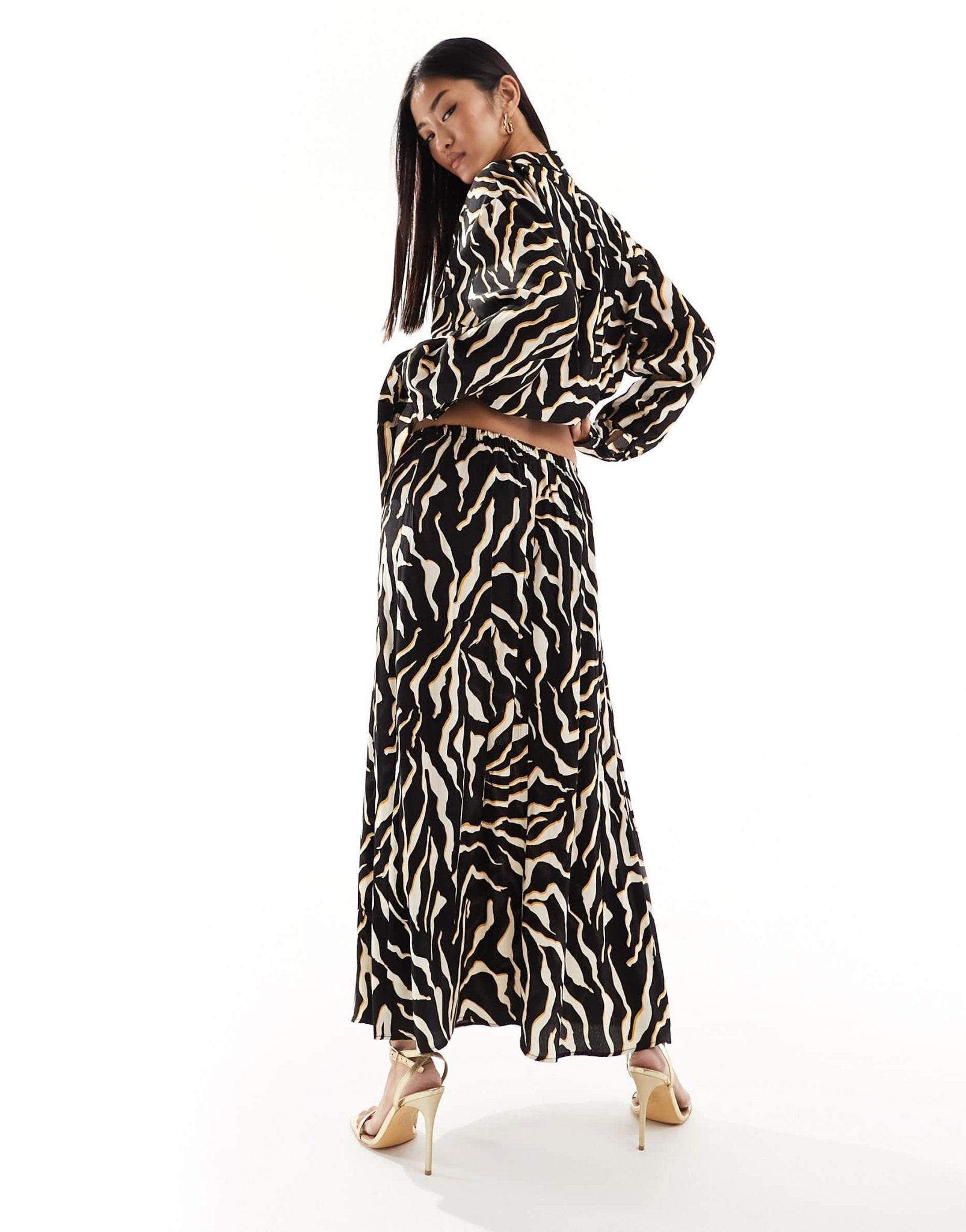 Nobody's Child Monie midaxi skirt co - ord in zebra print - ASOS Sample Sale EU Store
