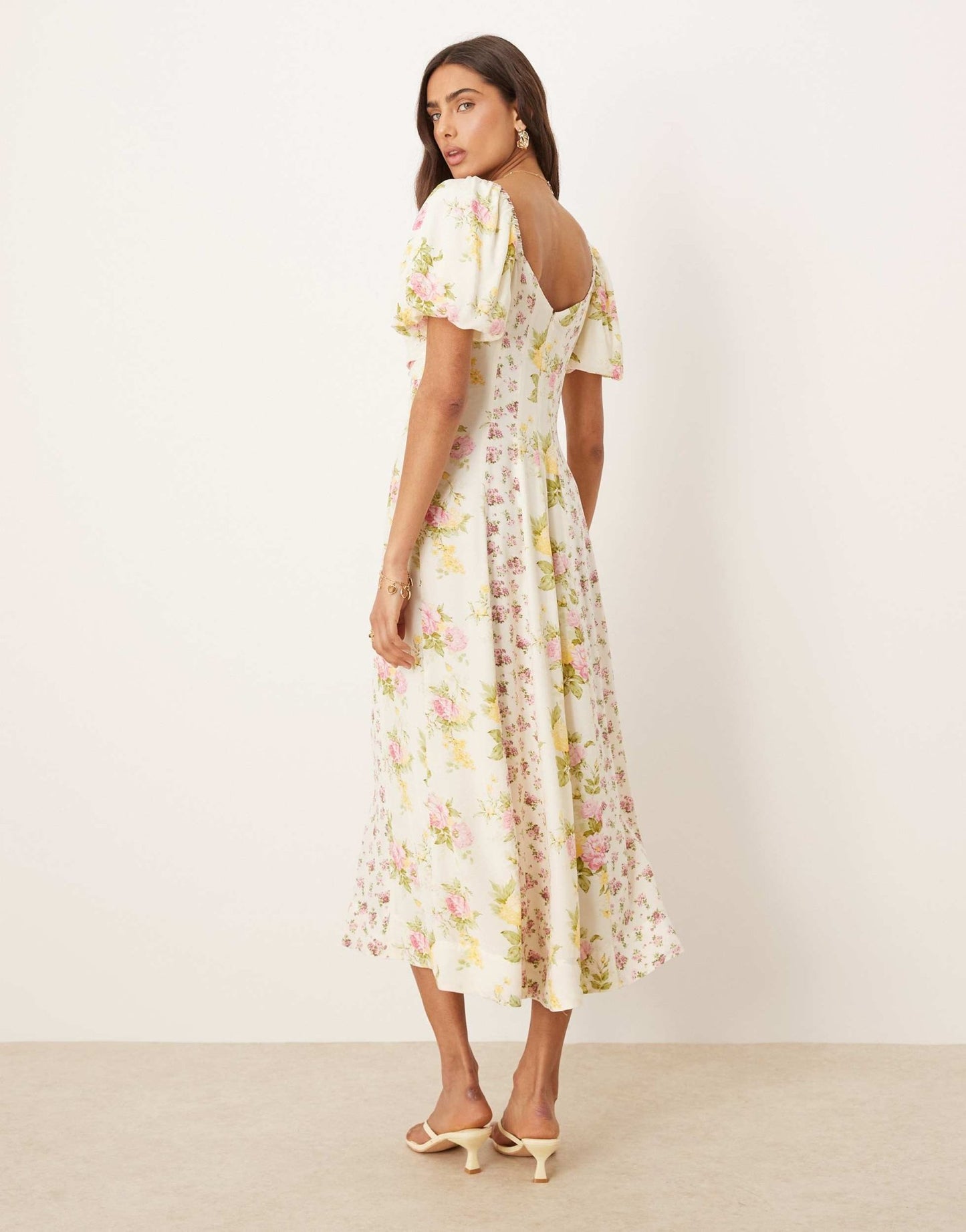 Nobody's Child Peony milkmaid midi dress in cream spliced floral - ASOS Sample Sale EU Store