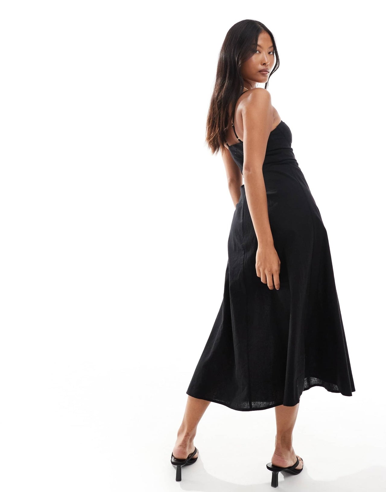 Nobody's Child Petite Pippem midi dress in black - ASOS Sample Sale EU Store
