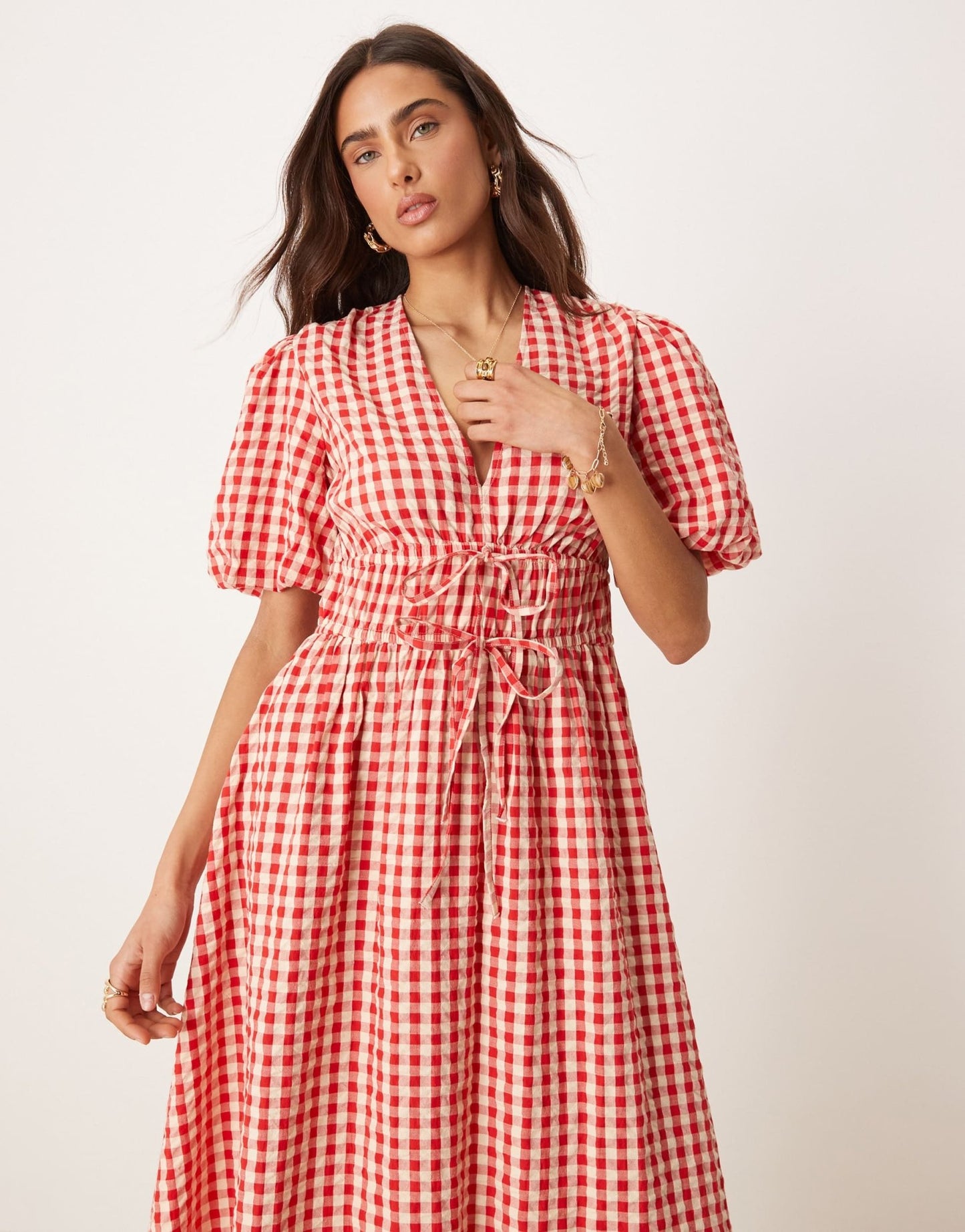 Nobody's Child Scottie v - neck midi dress in red gingham - ASOS Sample Sale EU Store
