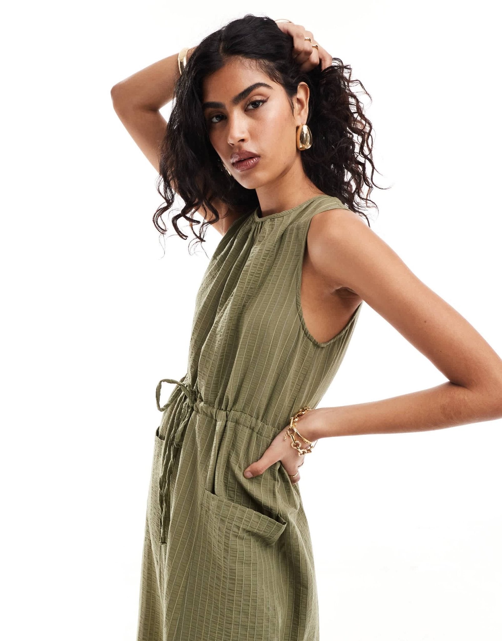Nobody's Child Vita utility dress in green - ASOS Sample Sale EU Store